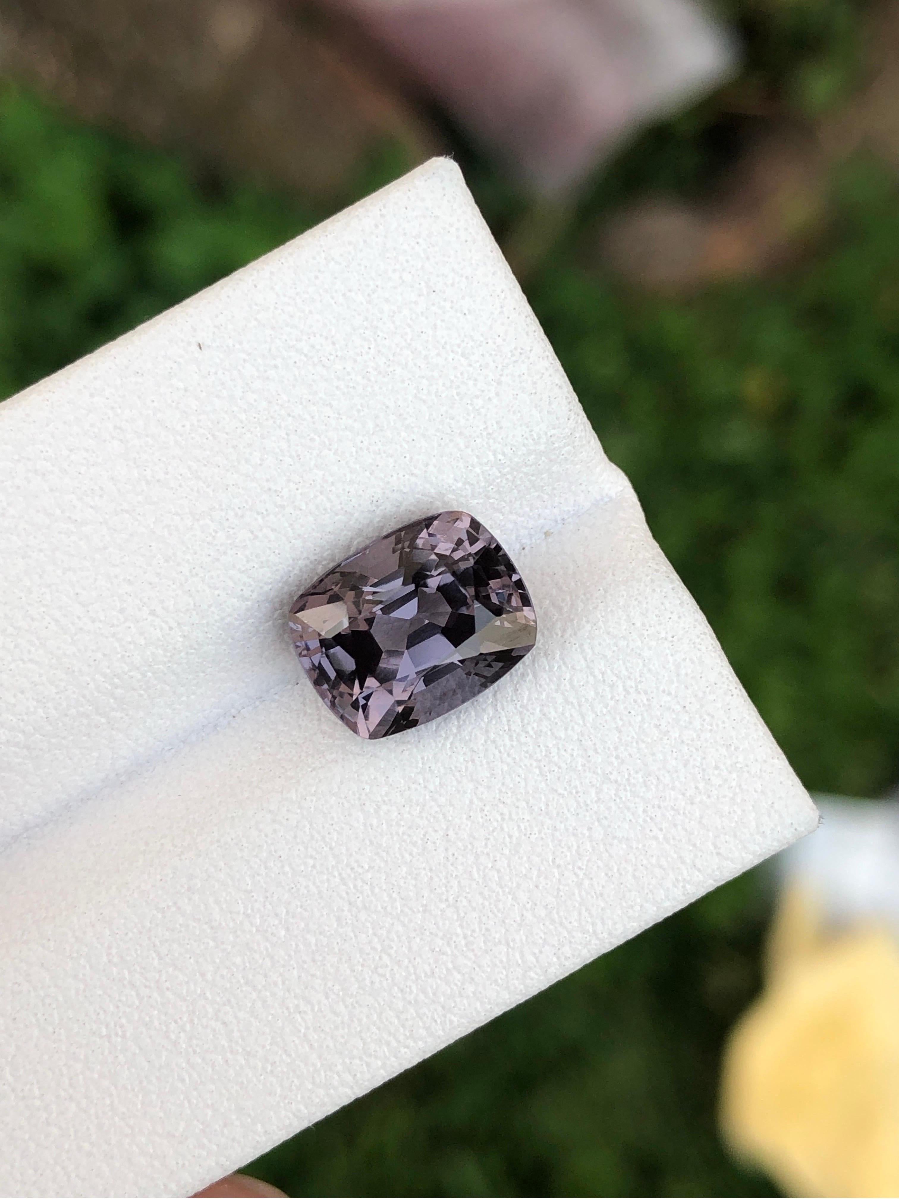 Antique Cushion Cut Open Grey Natural Spinel 3.53 ct  For Sale