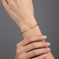 Bracelet à cœur ouvert en or jaune 14K (ou 18k sur demande) avec feuilles et diamants