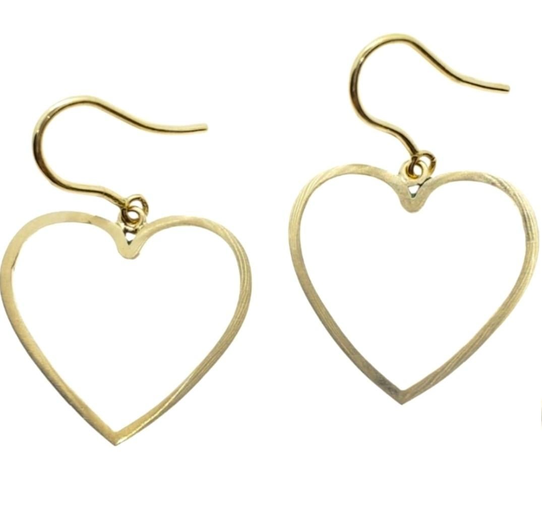 Women's Open Heart Outline Dangle Earrings on Handmade Euro Wire in 14K Yellow Gold For Sale