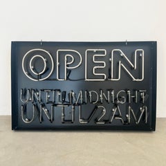 Cartel de neón OPEN LATE, 1990 EE.UU.