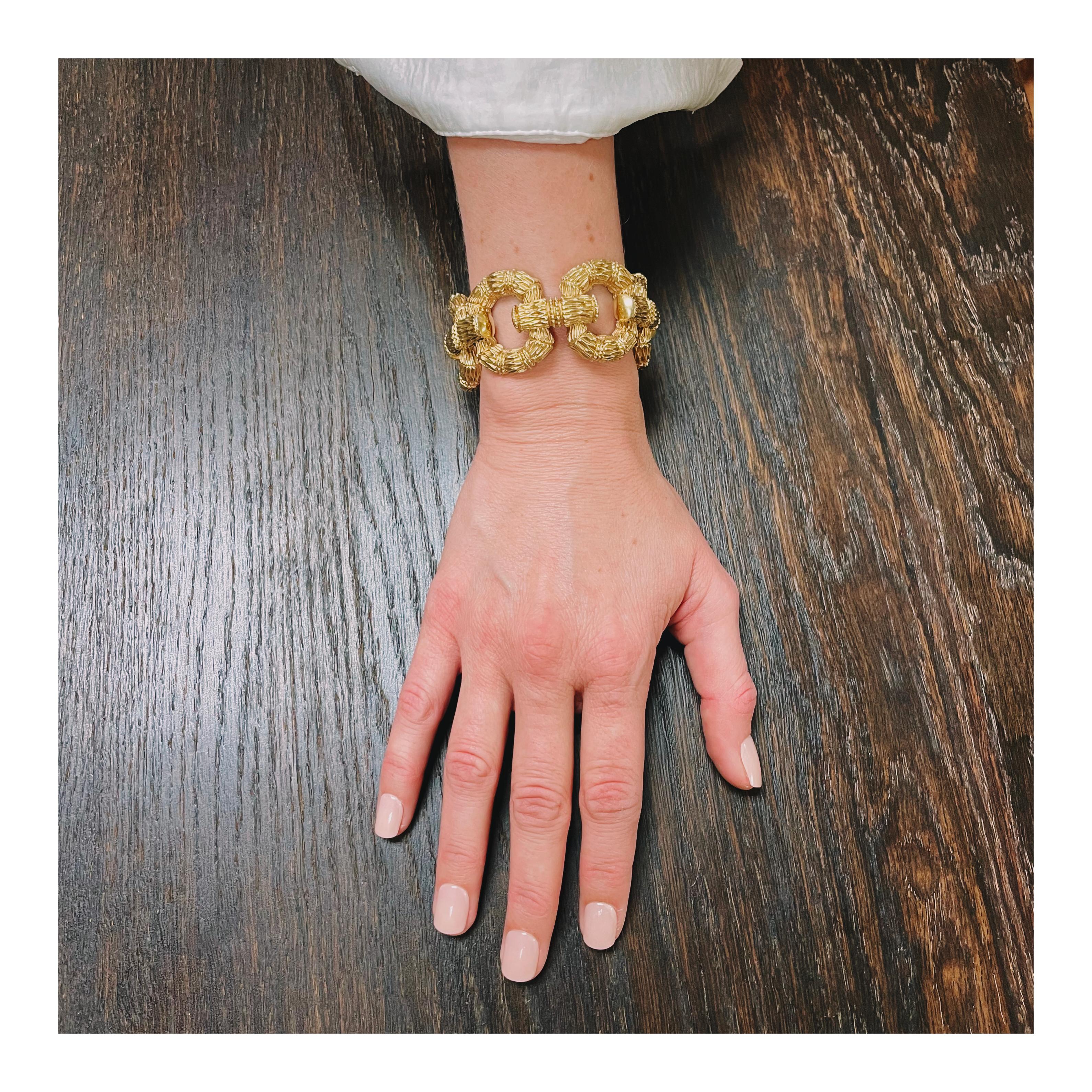 Bracelet en or jaune 14k à maillons ouverts par La Triomphe, circa 1960s Bon état - En vente à Beverly Hills, CA