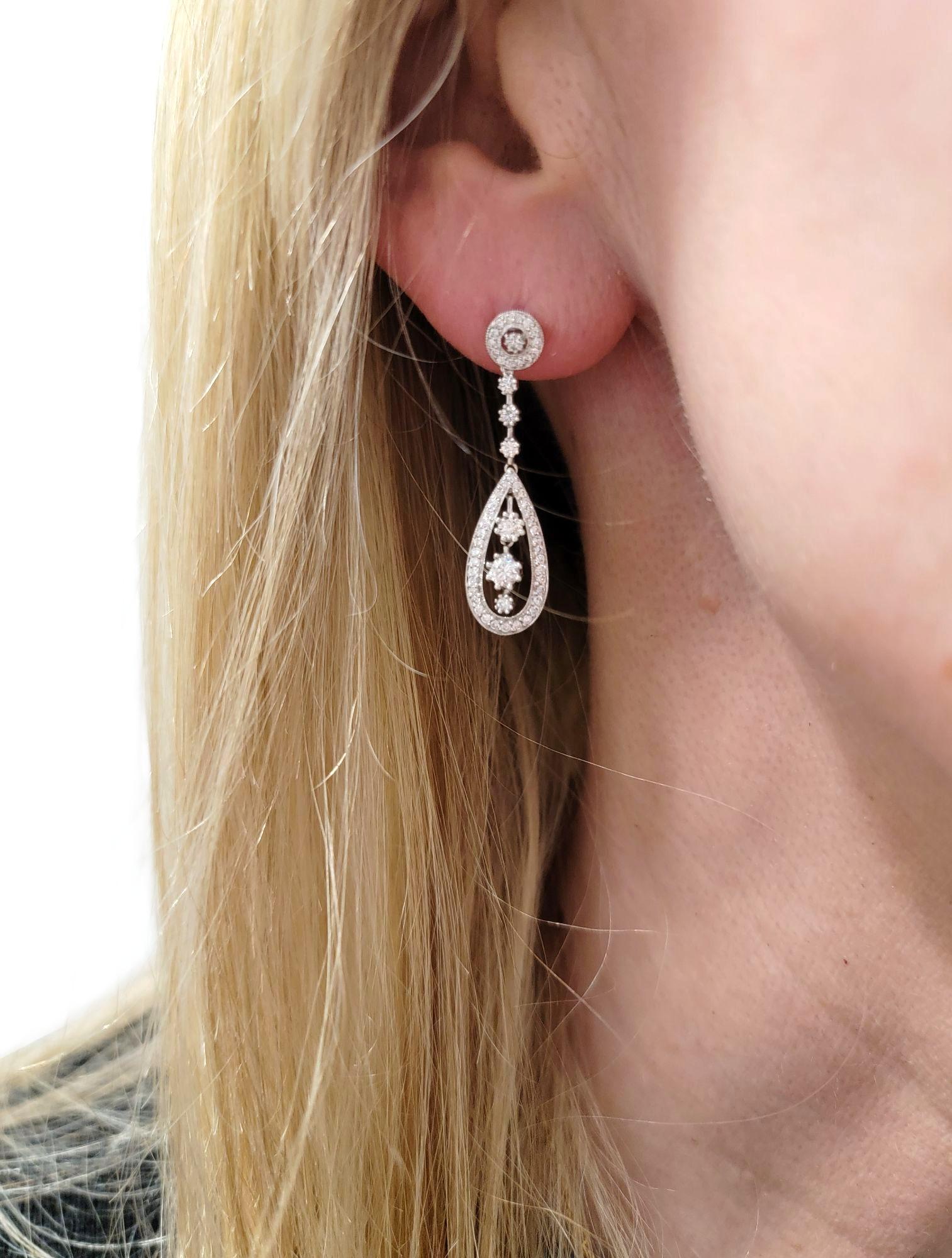 Open Pear Shape Pavé Diamond Drop Earrings in Polished 14 Karat White Gold in vendita 3