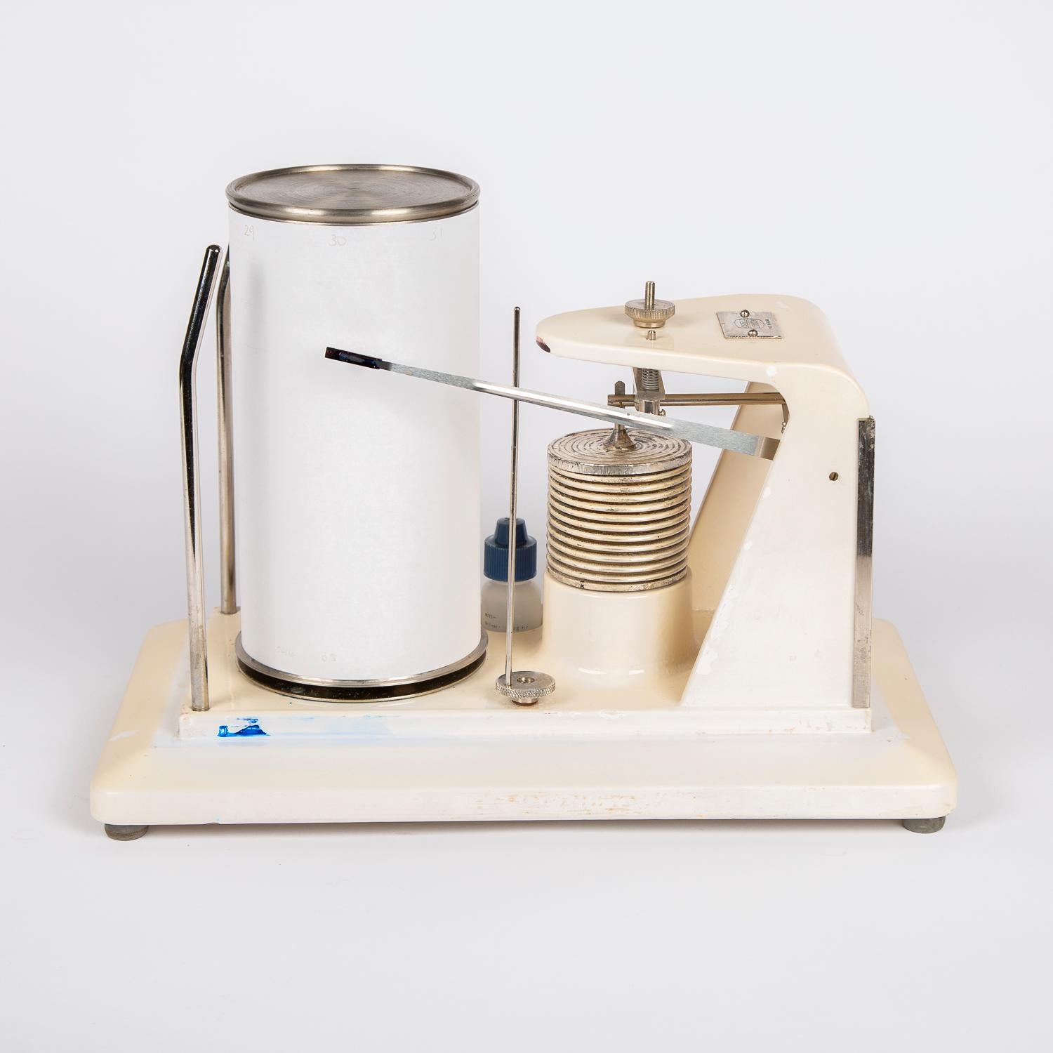 barograph is used to measure