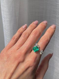Open Shank AGL Certified 4.27 Carat Emerald Ring with Diamond Clusters