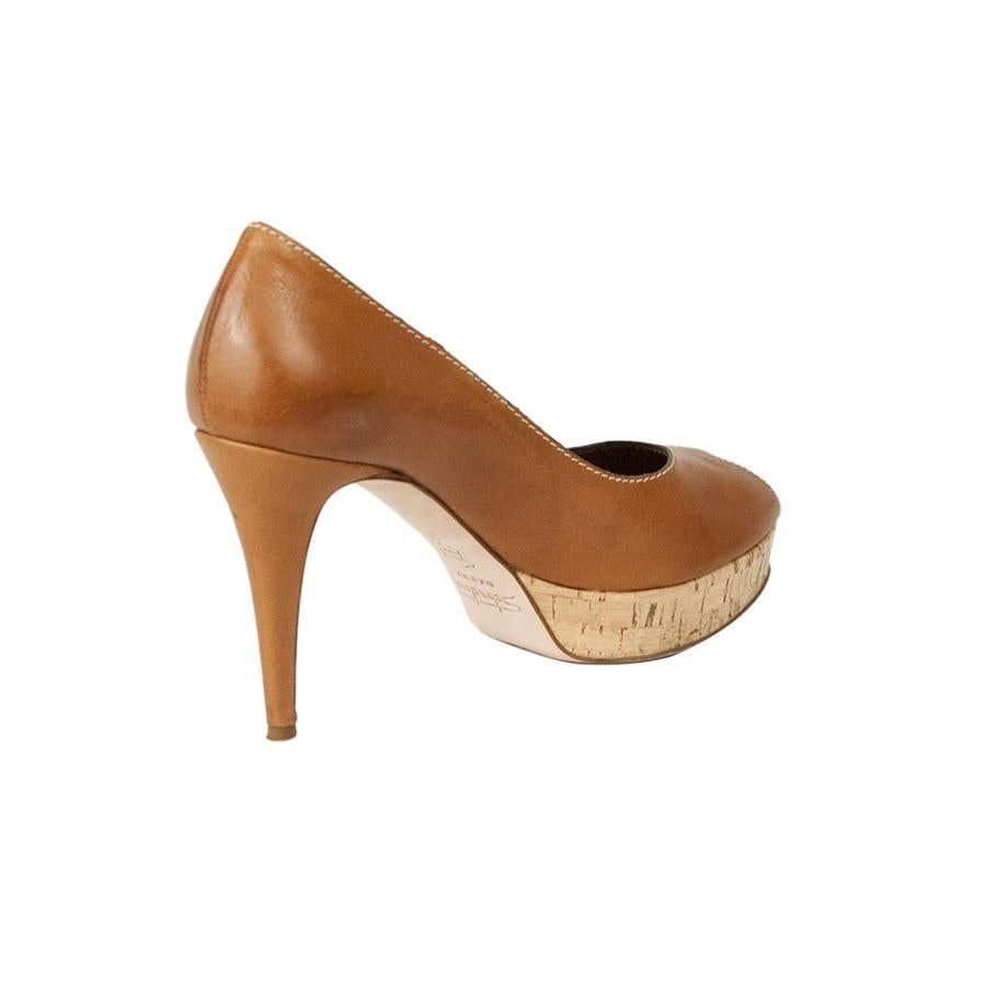 Cognac leather 3 Cm (1.18 inches) cork plateau Heel height 10 cm (3.93 inches)
