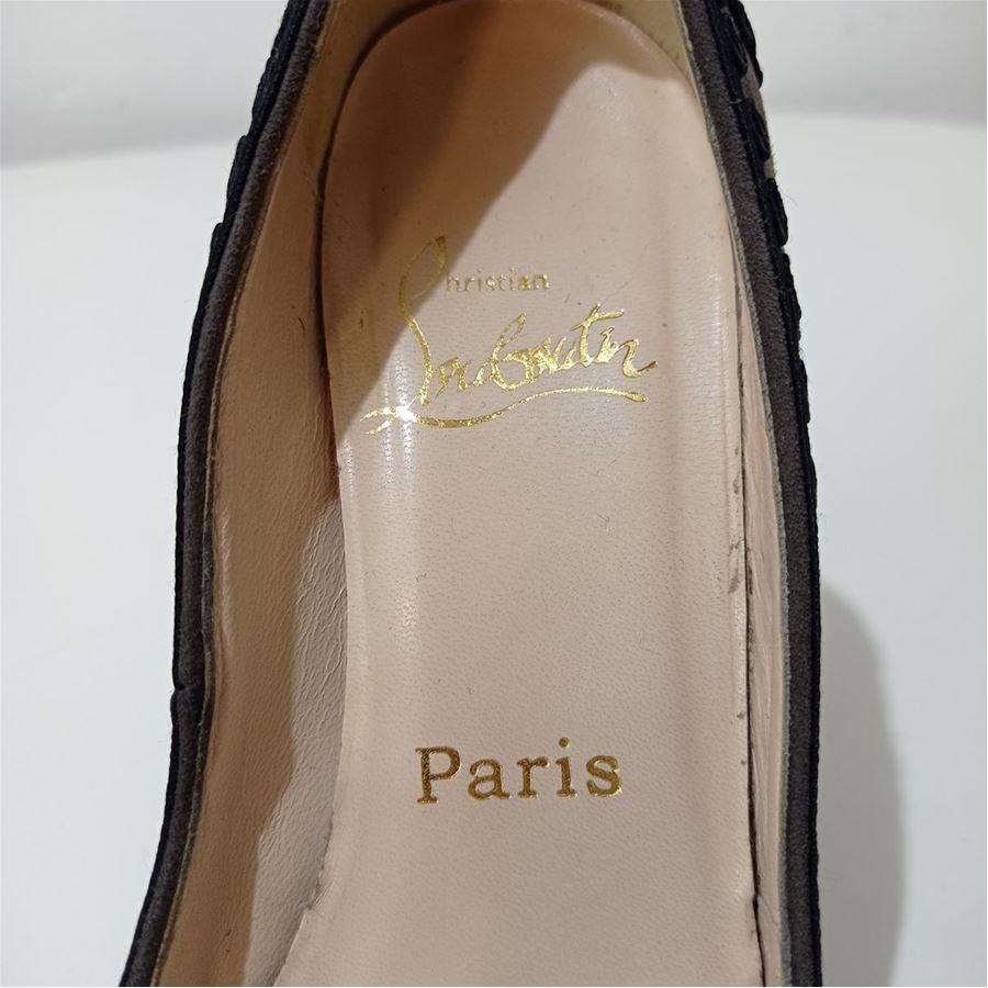 Women's Christian Louboutin Open toe size 37 For Sale