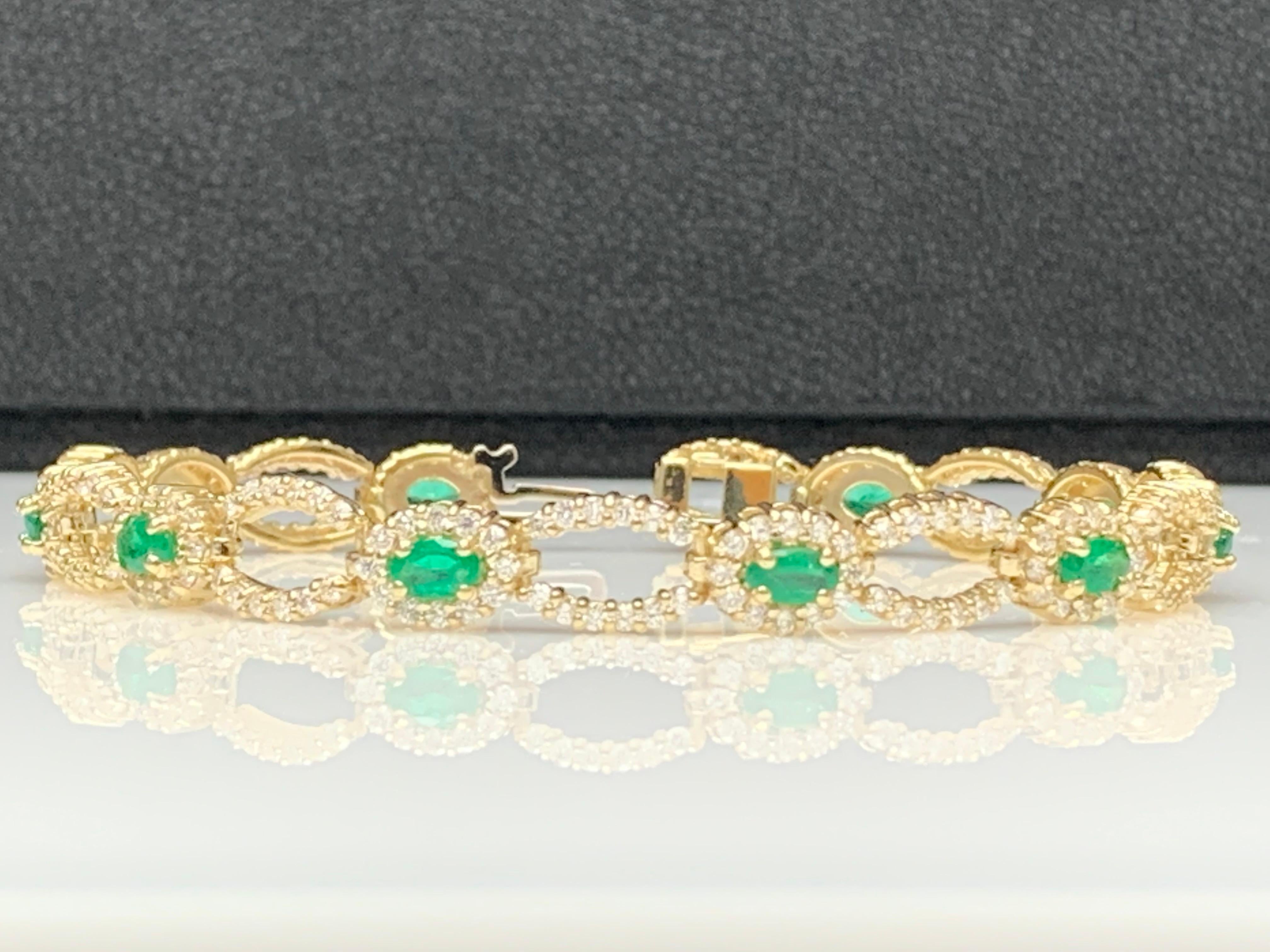 Women's Open-Work 2.13 Carat Emerald and Diamond Bracelet in 14K Yellow Gold For Sale