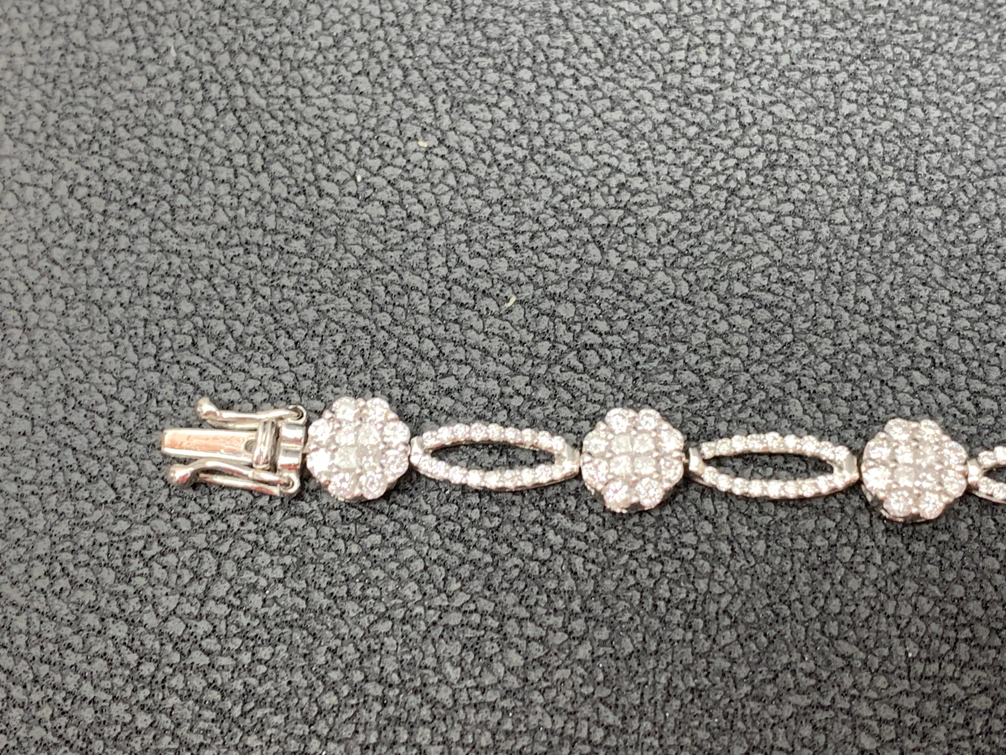 Open-Work 2.39 Carat Diamond Bracelet in 14K White Gold Art Deco Bracelet For Sale 1