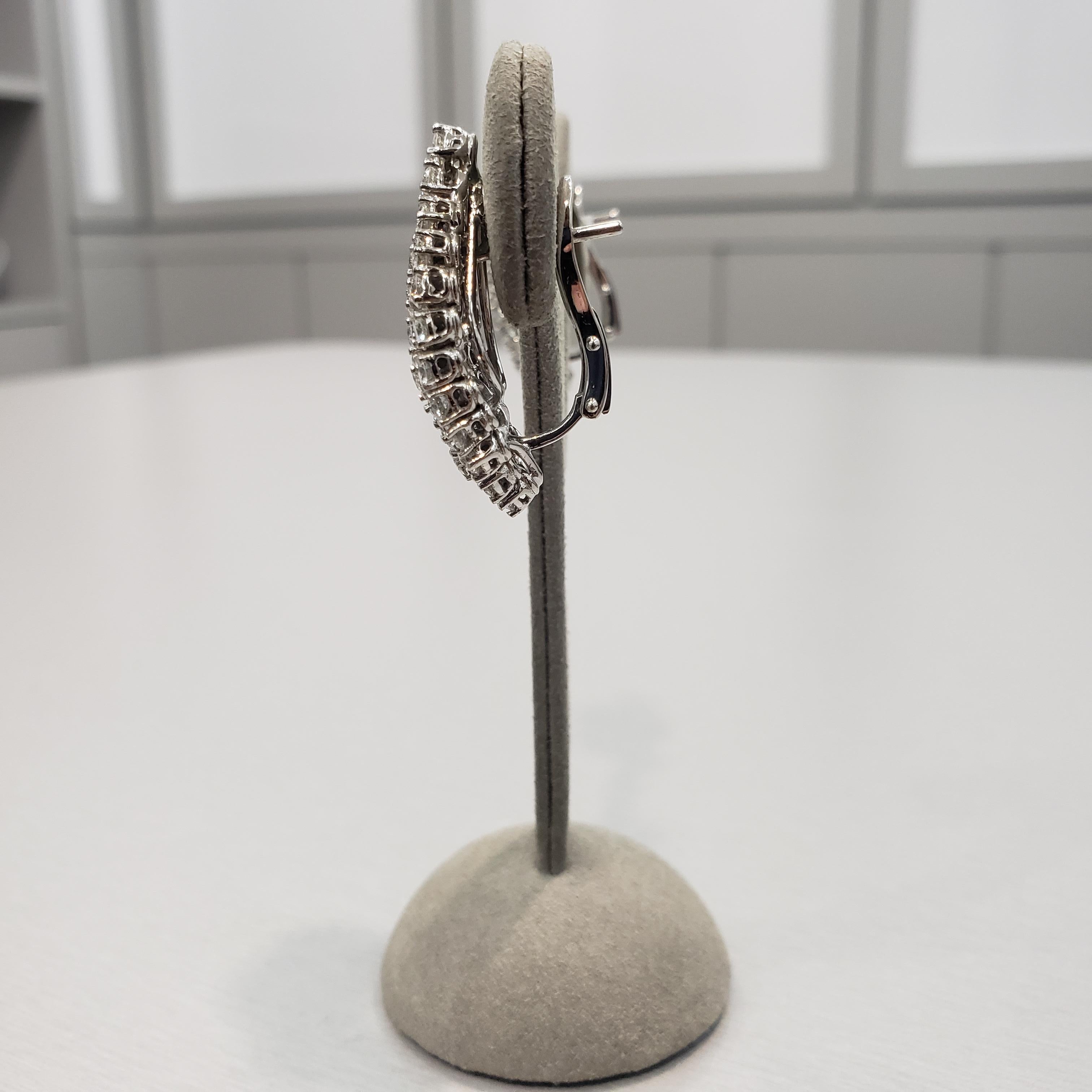 Roman Malakov Mode-Ohrringe mit 6,52 Karat rundem Diamanten im Brillantschliff im Angebot 2