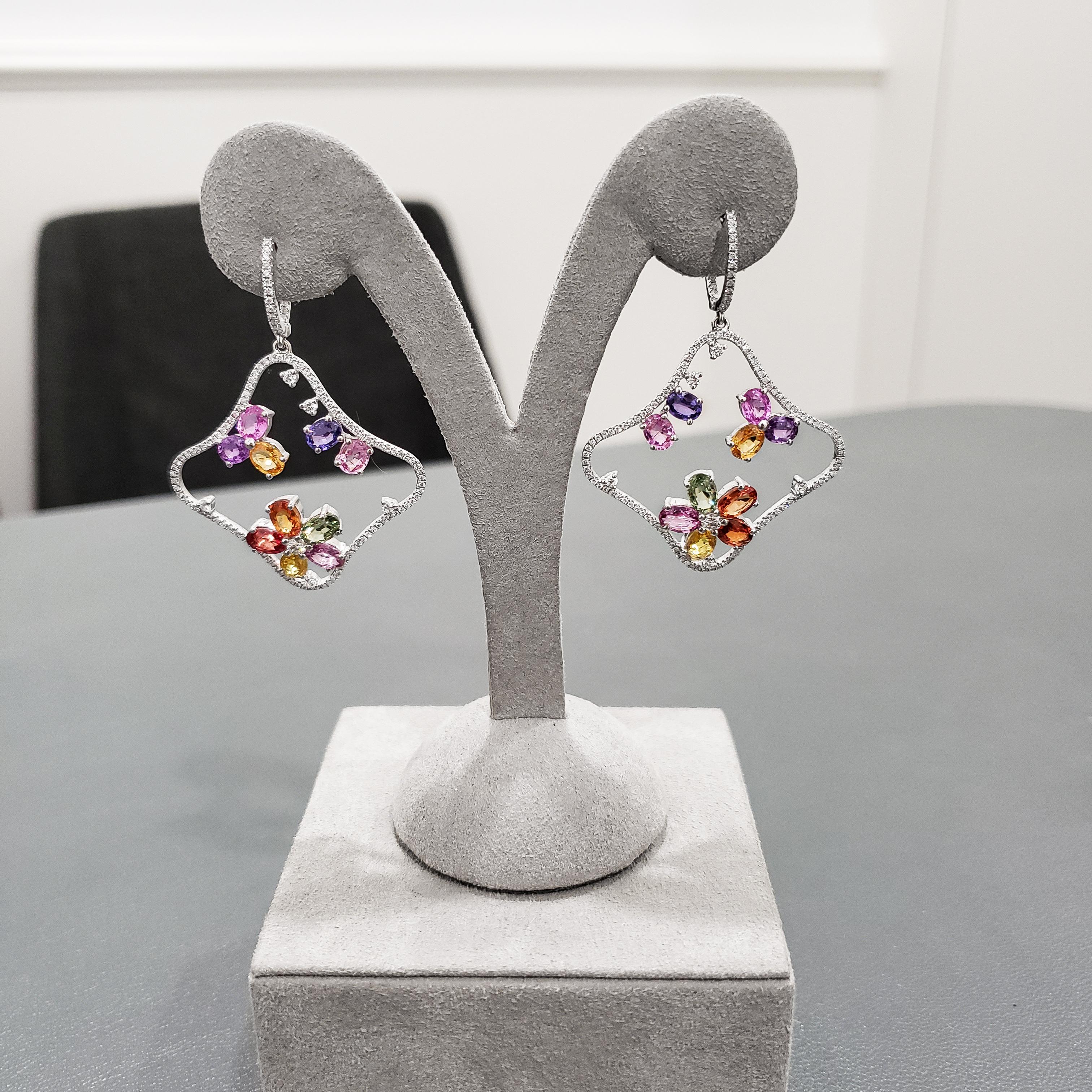 Women's Roman Malakov 9.67 Carats Multi-Color Sapphires with Diamond Dangle Earrings For Sale