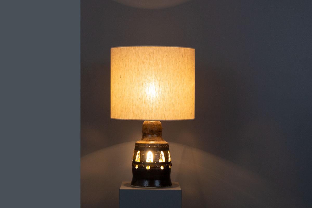 Openwork Ceramic Table Lamp by Georges Pelletier, France, 1970s In Good Condition For Sale In JASSANS-RIOTTIER, FR