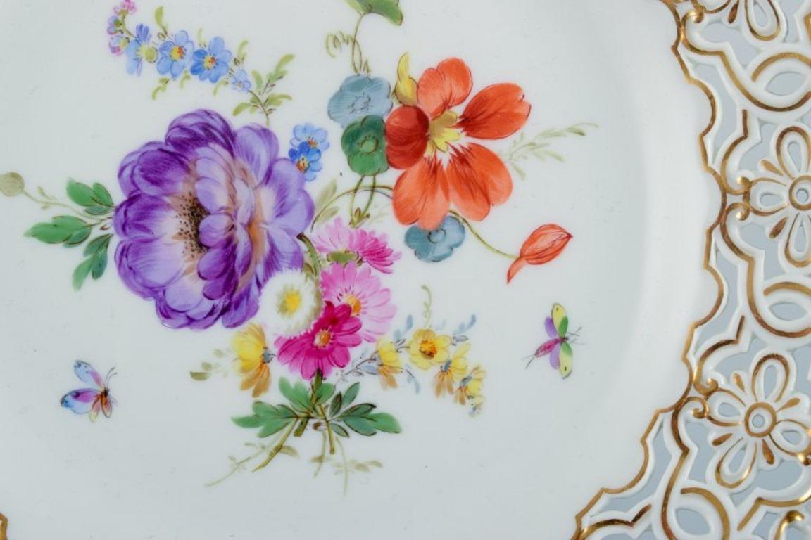 Openwork Plate with Flowers and Butterflies, Meissen, Germany, Early 20th C In Excellent Condition In Copenhagen, DK