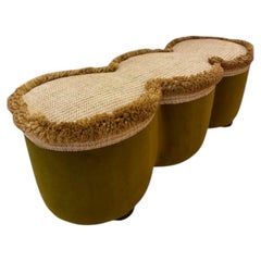 Banc Opera en hêtre massif, panneau de particules et mousse HR par Popus Editions