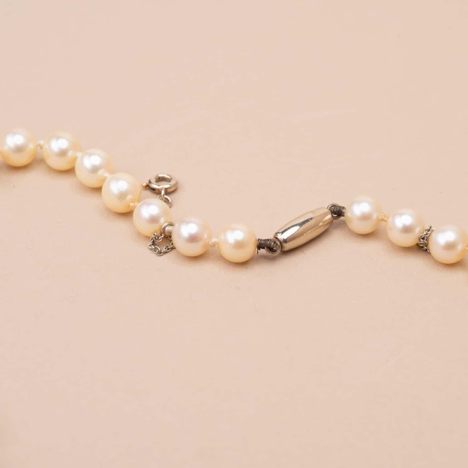 Collier de perles de culture Opéra Bon état - En vente à PARIS, FR