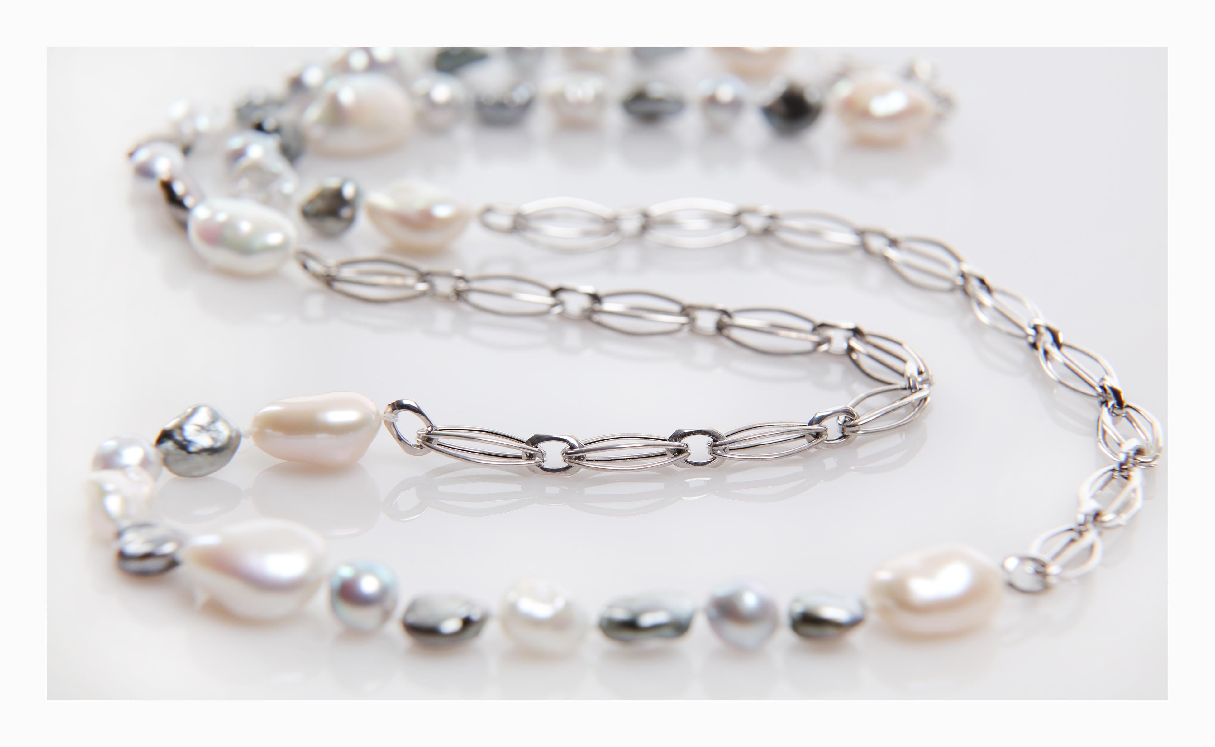 Black tie events are fun.  You are halfway to being ready when your permanent collection includes a Tahitian and akoya pearl necklace, especially one combined with a luxurious, white gold chain.  Imagine how easy it is to plan a wardrobe when one of