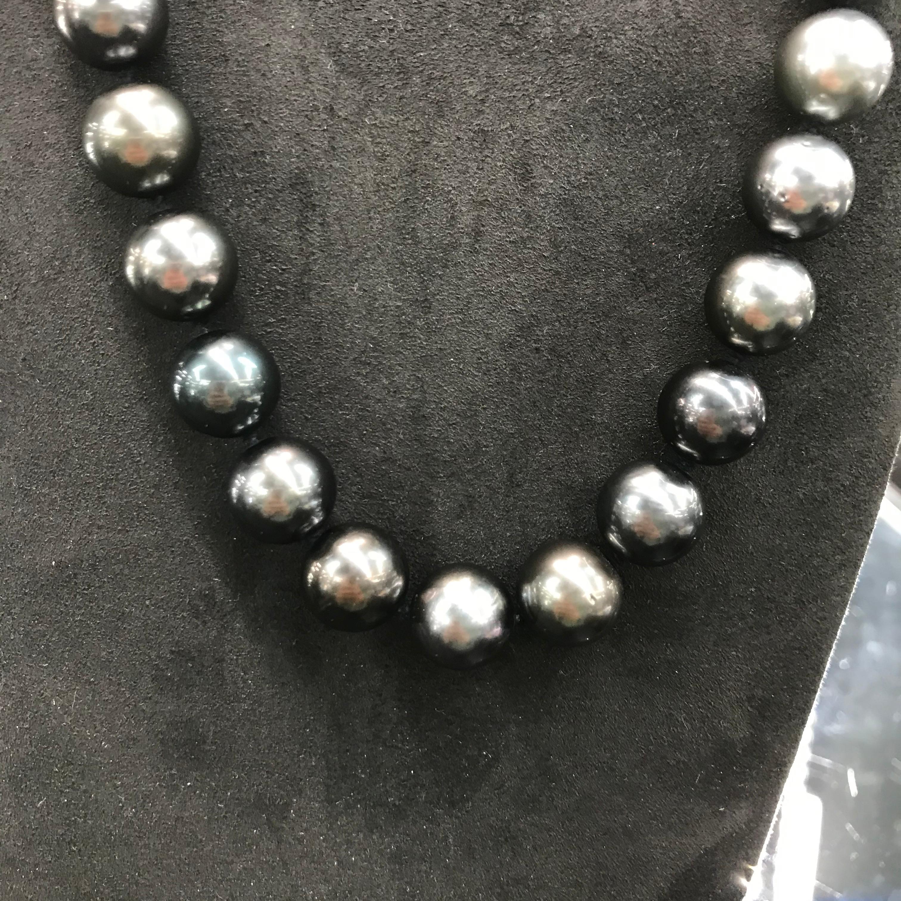 HARBOR D. Opera Ombre Tahitian Pearl Necklace Diamond Clasp 1