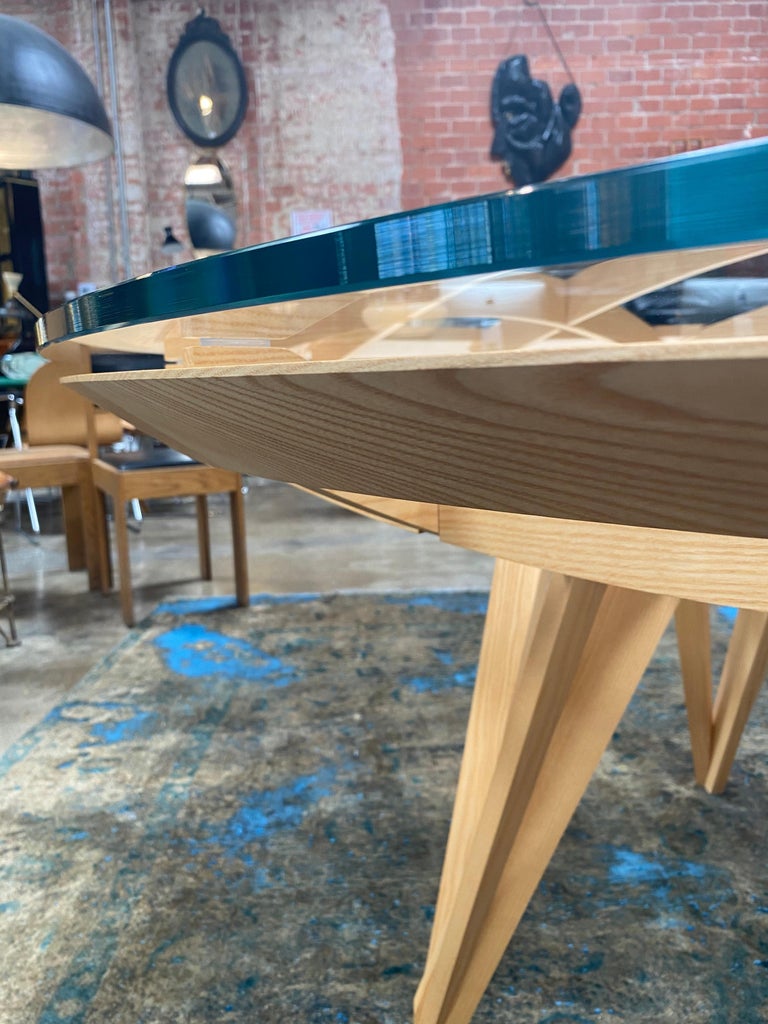 Opera Round Table