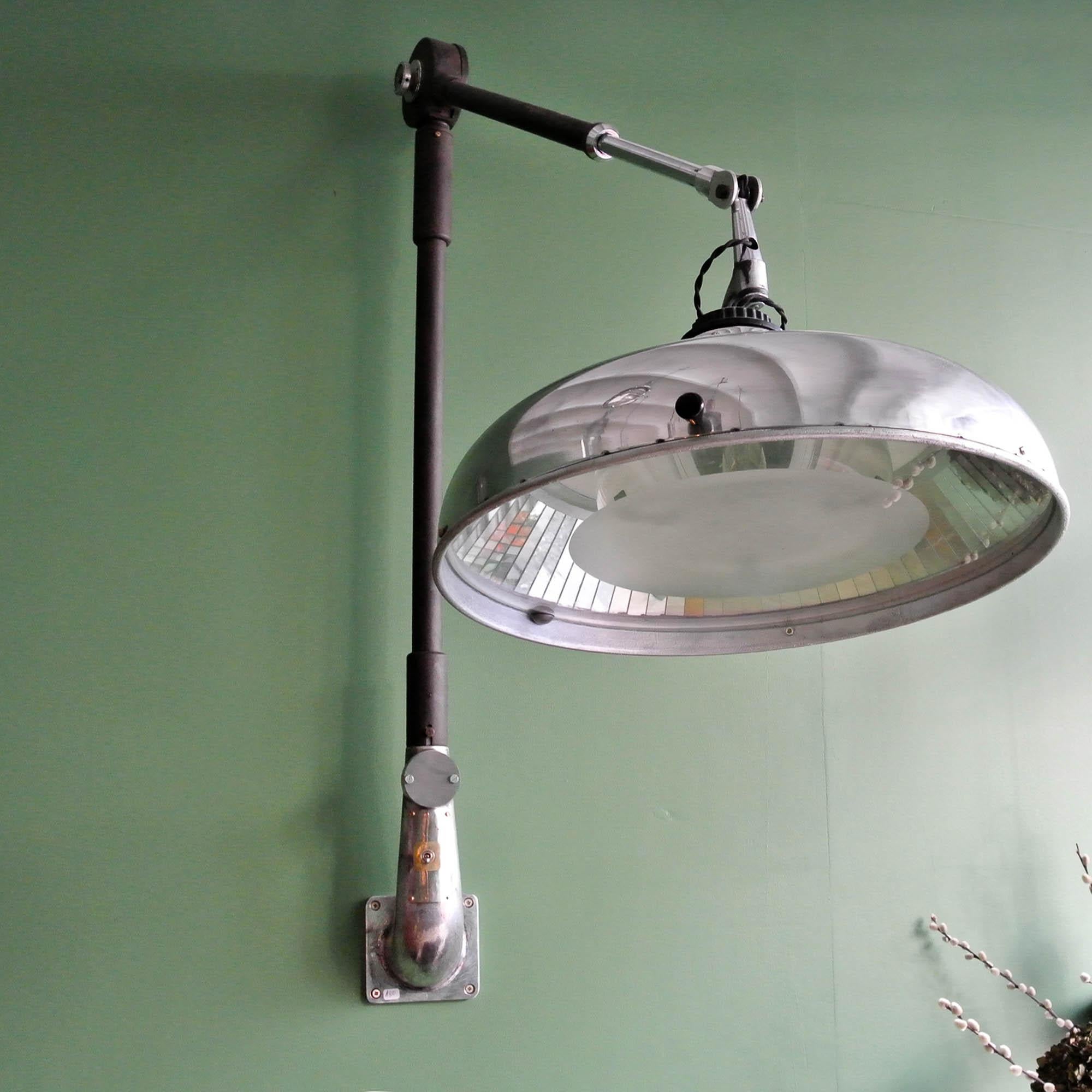 French Operating Lamp 