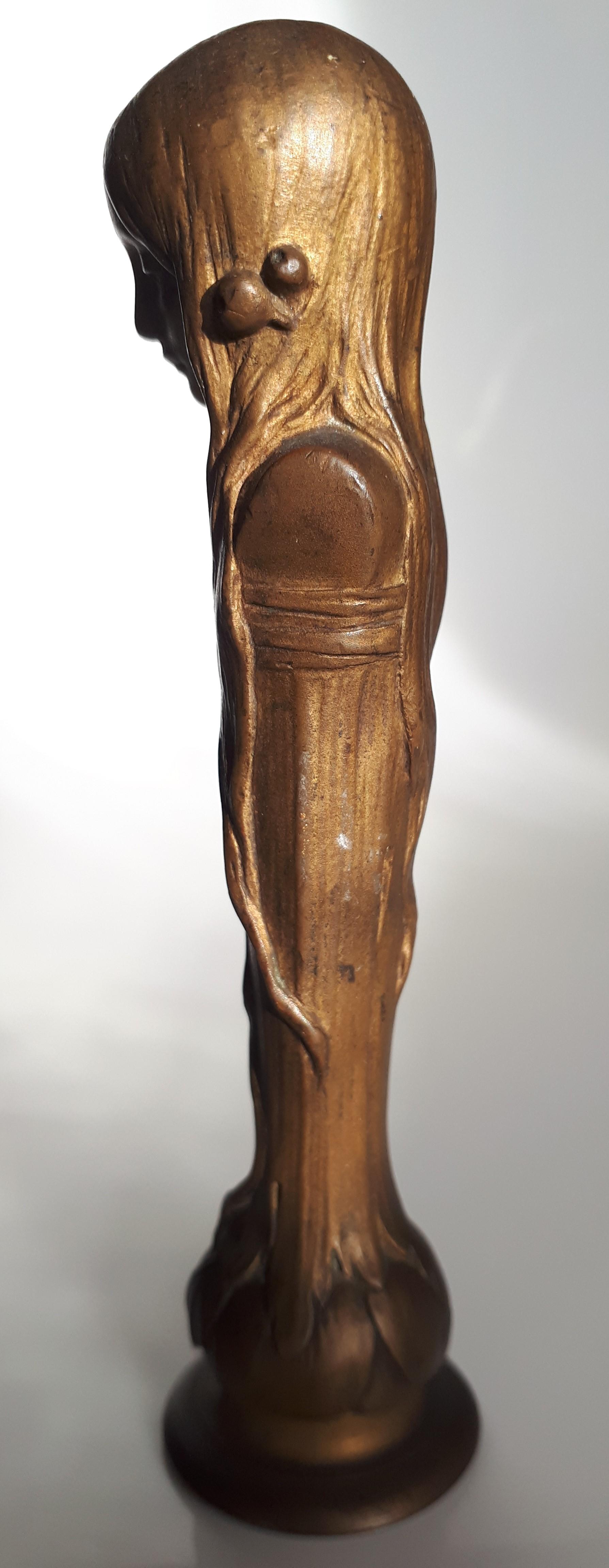 Bronze Ophélie, estampille en bronze doré, par Maurice Bouval en vente