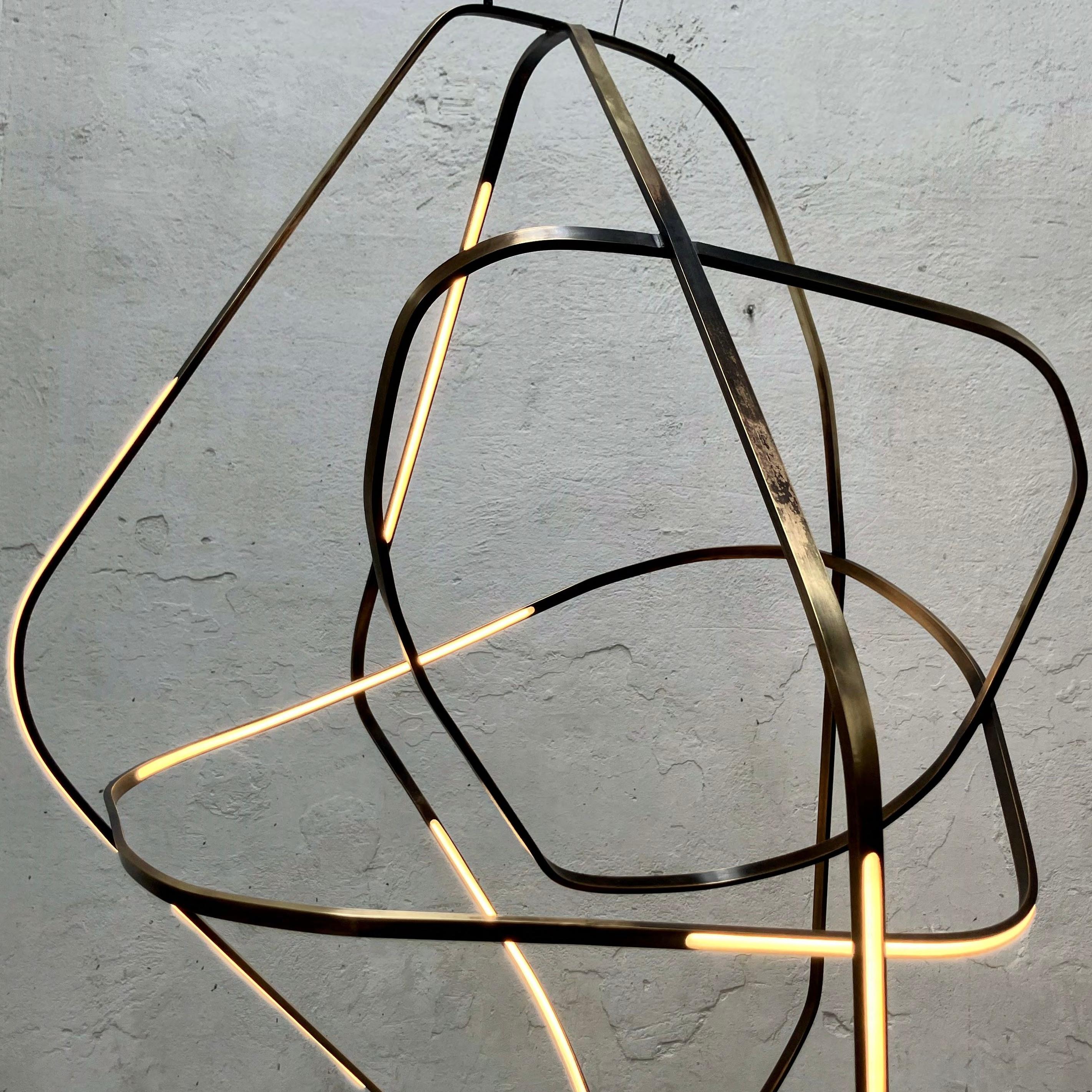 Ophelia XX 23 New Contemporary Chandelier in Fossilized Brass by Morghen Studio In New Condition For Sale In Milan, IT
