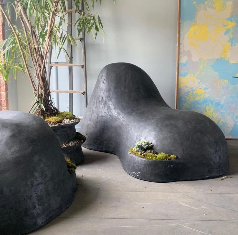 OPIARY 'Soy Una Roca' Sculptural Concrete Seat  In New Condition For Sale In Brooklyn, NY