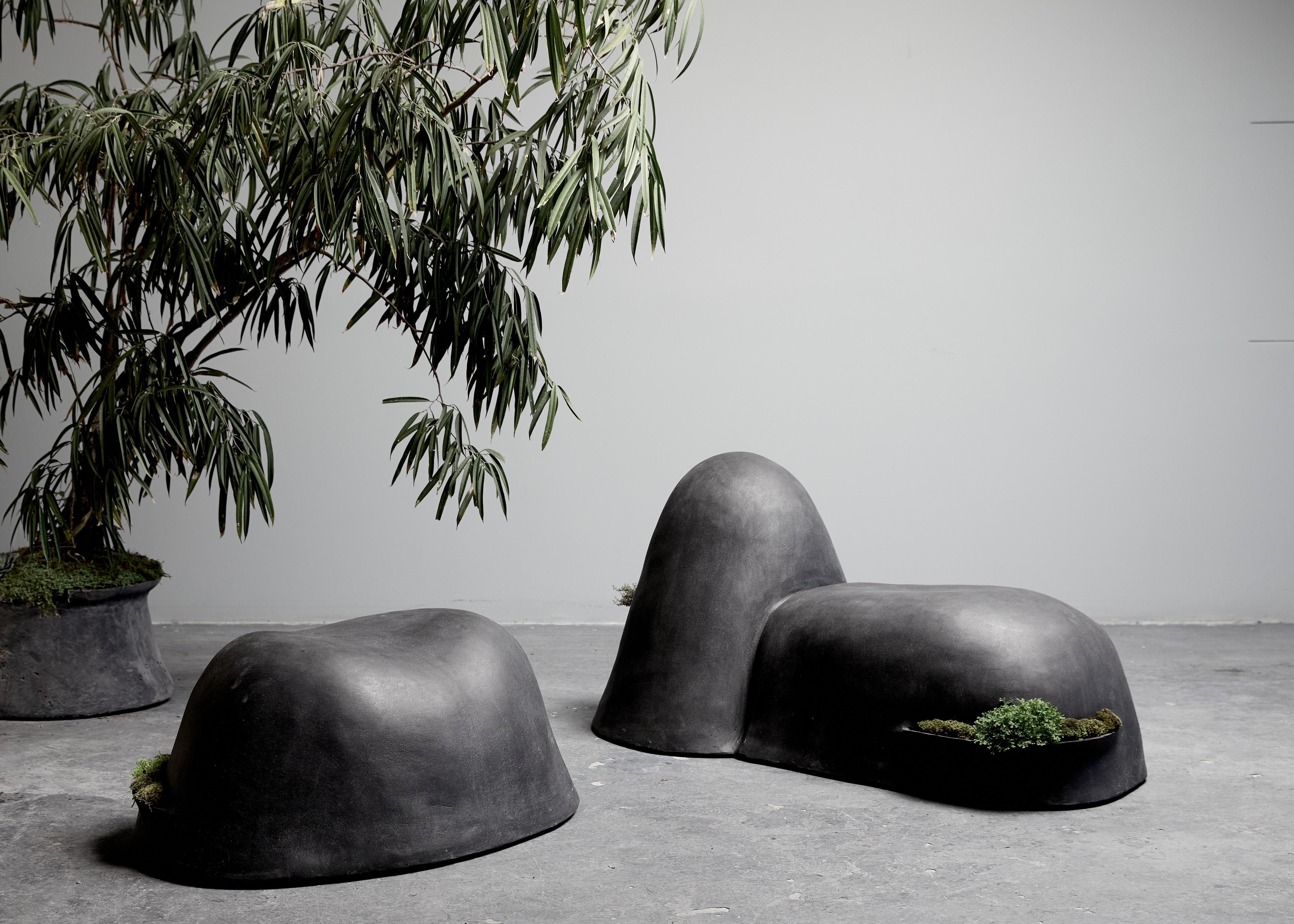 Soy Una Roca, assise sculpturale en béton par Opiary Neuf - En vente à Brooklyn, NY