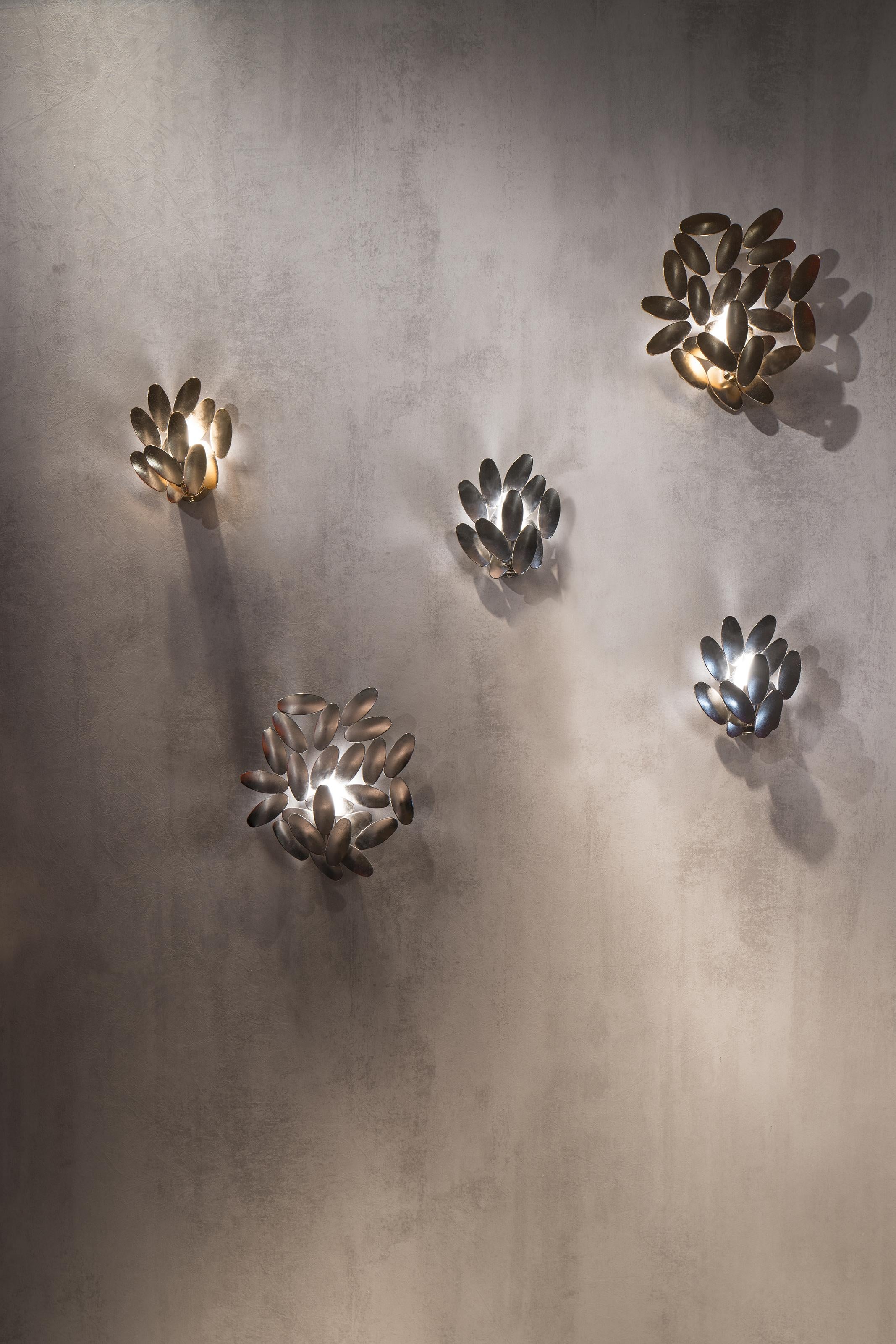 Moderne Avis Ciatti Foliae Grande Applique Sculpturale en vente