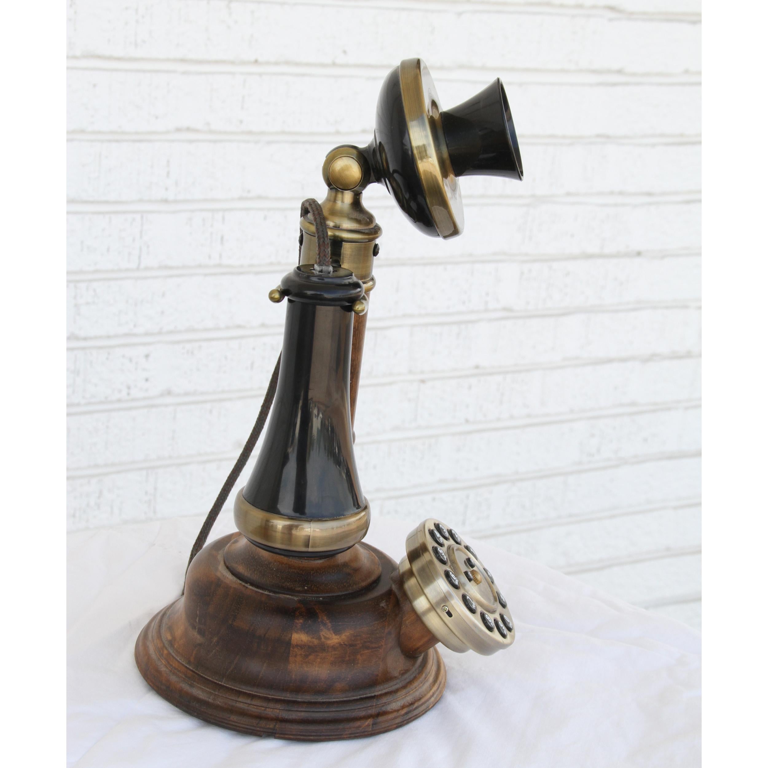 Opis 1921 Kabelholz-Schreibtischphone (Mitte des 20. Jahrhunderts) im Angebot