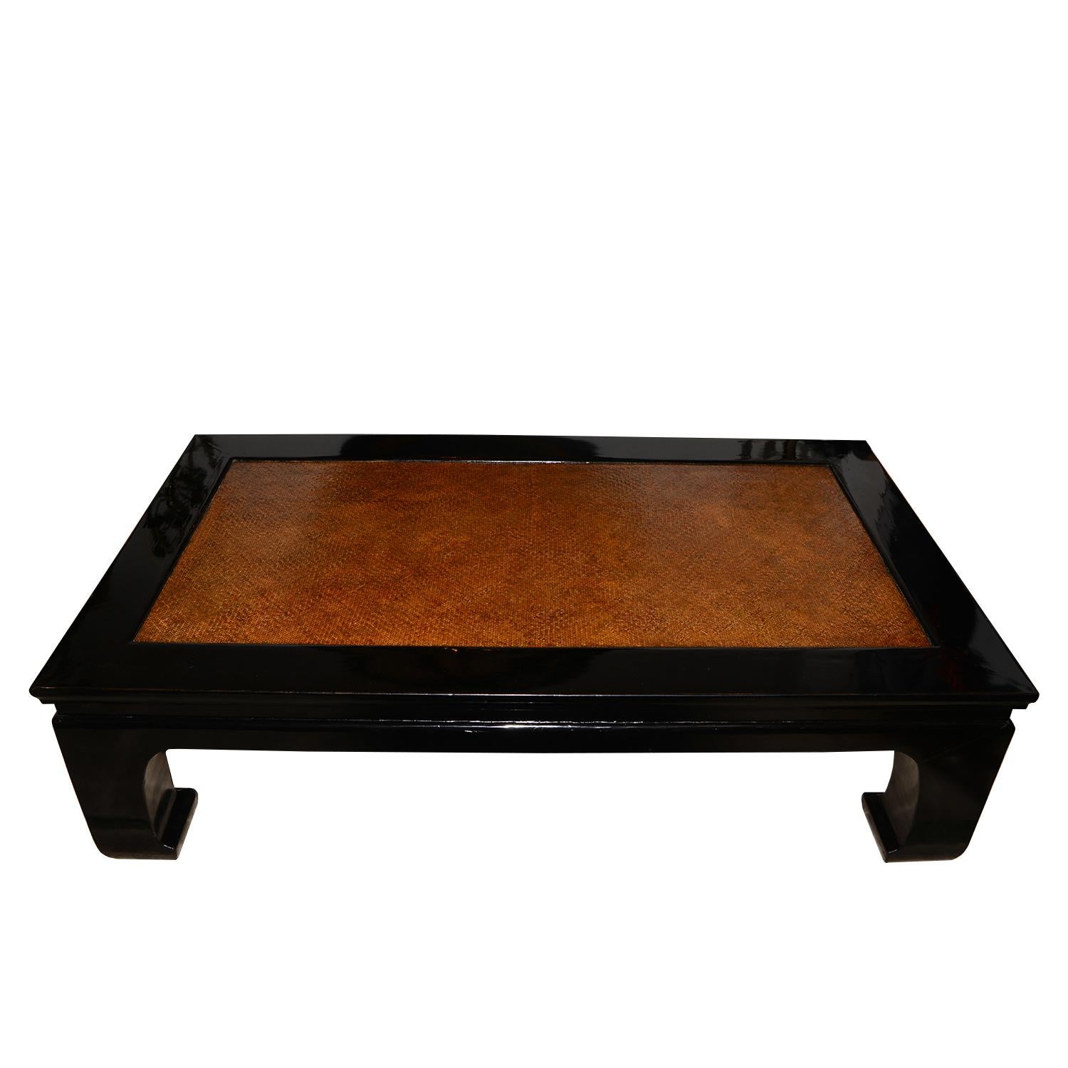 Coffee Table Opium Daybed with structure in solid elm in stained
moka finish and in lacquered finish, table top in hand-crafted cane
with lacquered finish. Exceptional and unique piece.