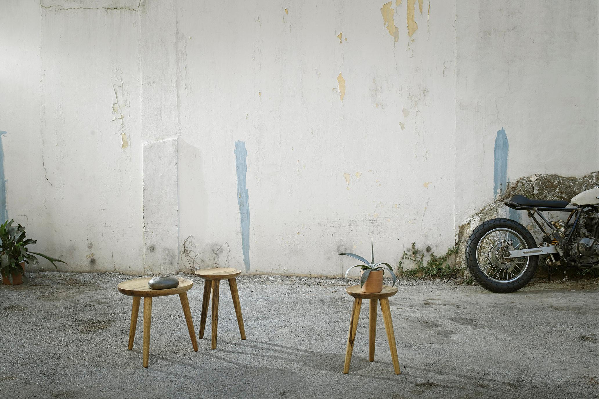 Opium Table, Turned Solid Wood Table in Oiled Walnut 'L' For Sale 2