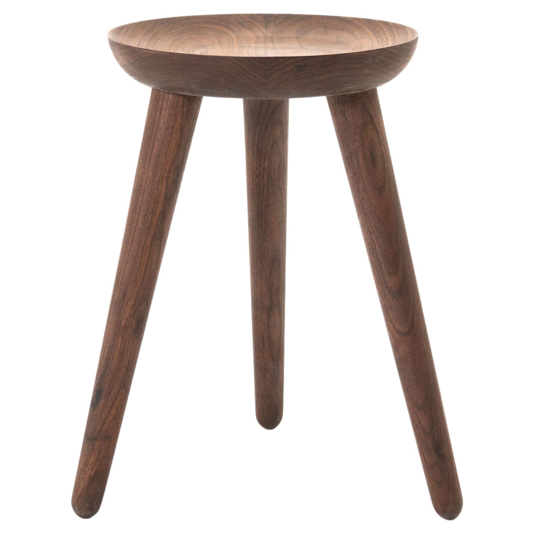 Table en opium, table en bois massif tourné en noyer huilé 'S'