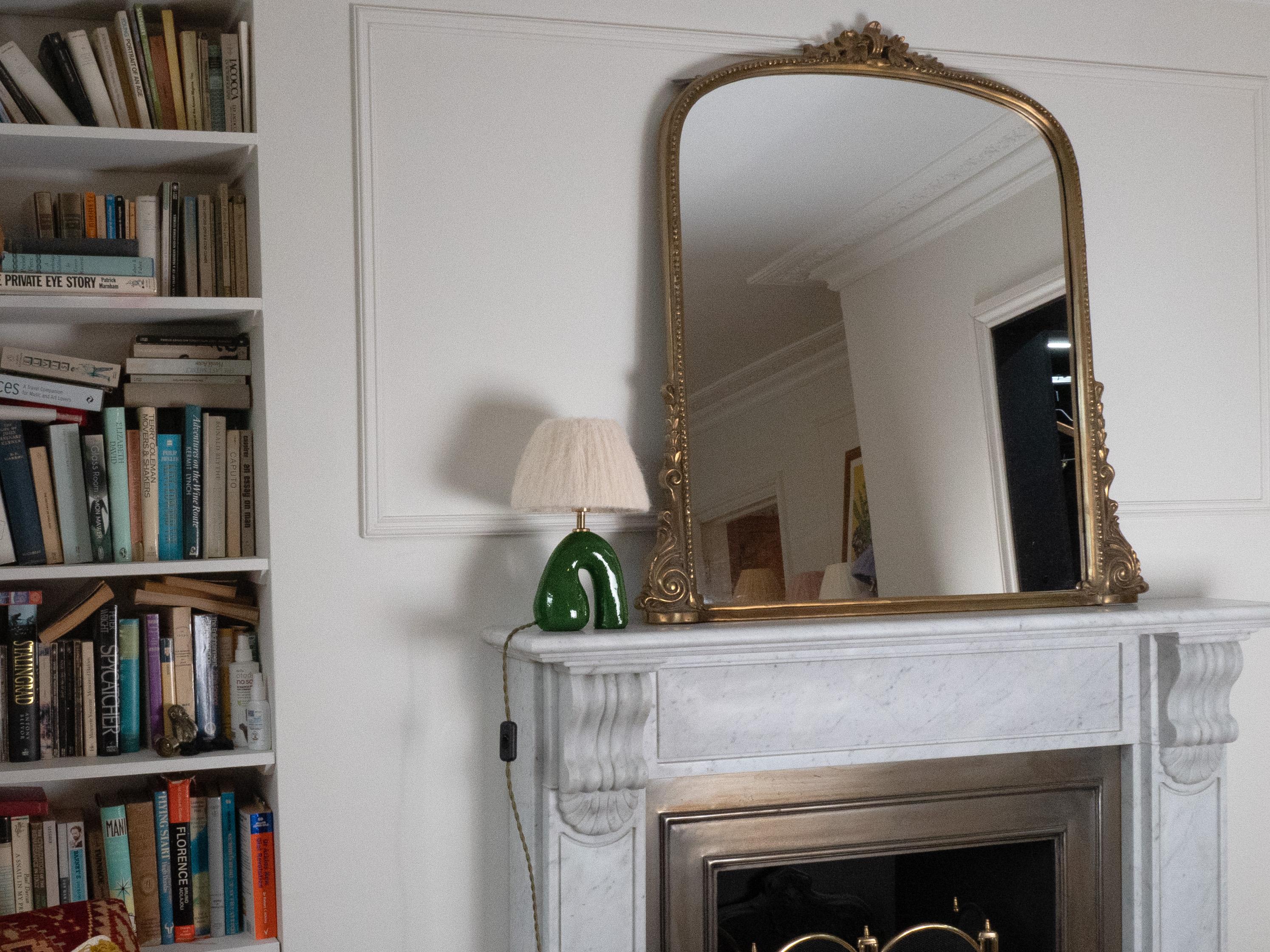 Lampe à poser 'Opposée' - Vert brillant Neuf - En vente à London, GB
