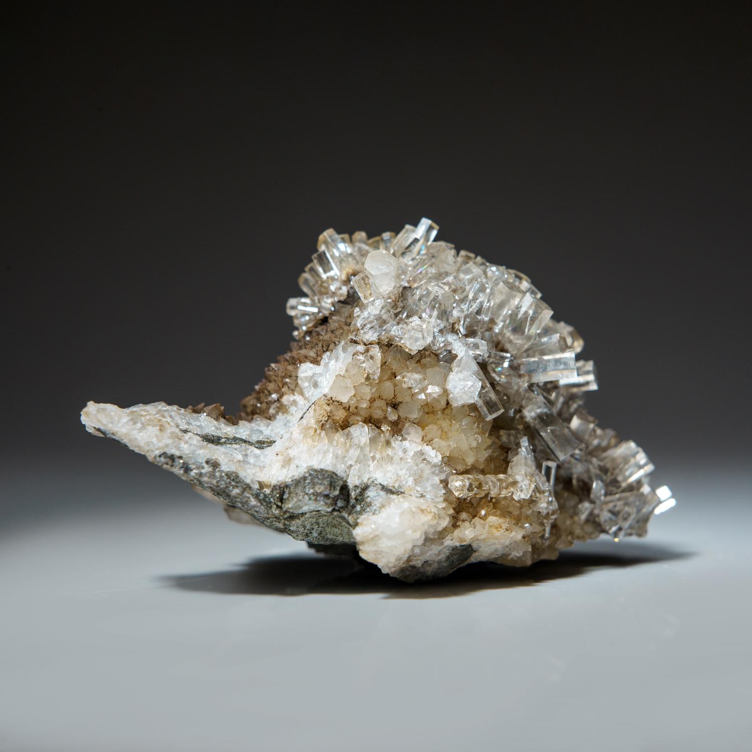 Optische Calcite-Kristalle aus der Leiping-Mine, Guiyang, Hunan, China im Zustand „Neu“ im Angebot in New York, NY