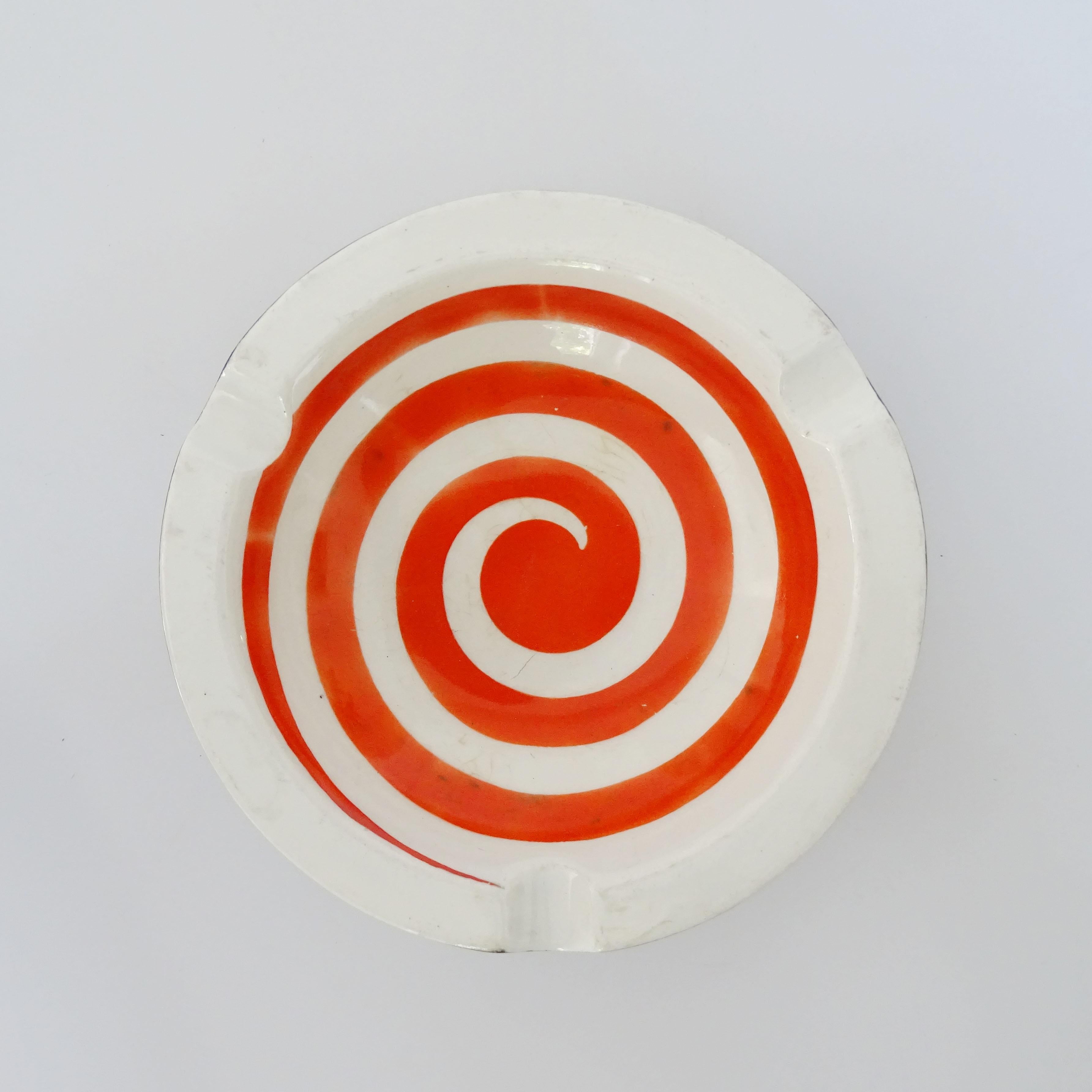 Nikolay Diulgheroff Art Deco ceramic ashtray for CORA vermouth, 
Pure Futuristic Graphics
Torino Italy 1930s
