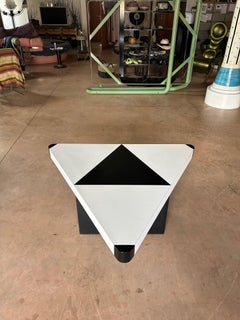 Optical triangle coffee table black and white, Italy, 1980s