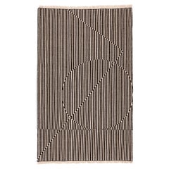 Tapis d'objet Opticals en laine tissée à la main en noir et blanc