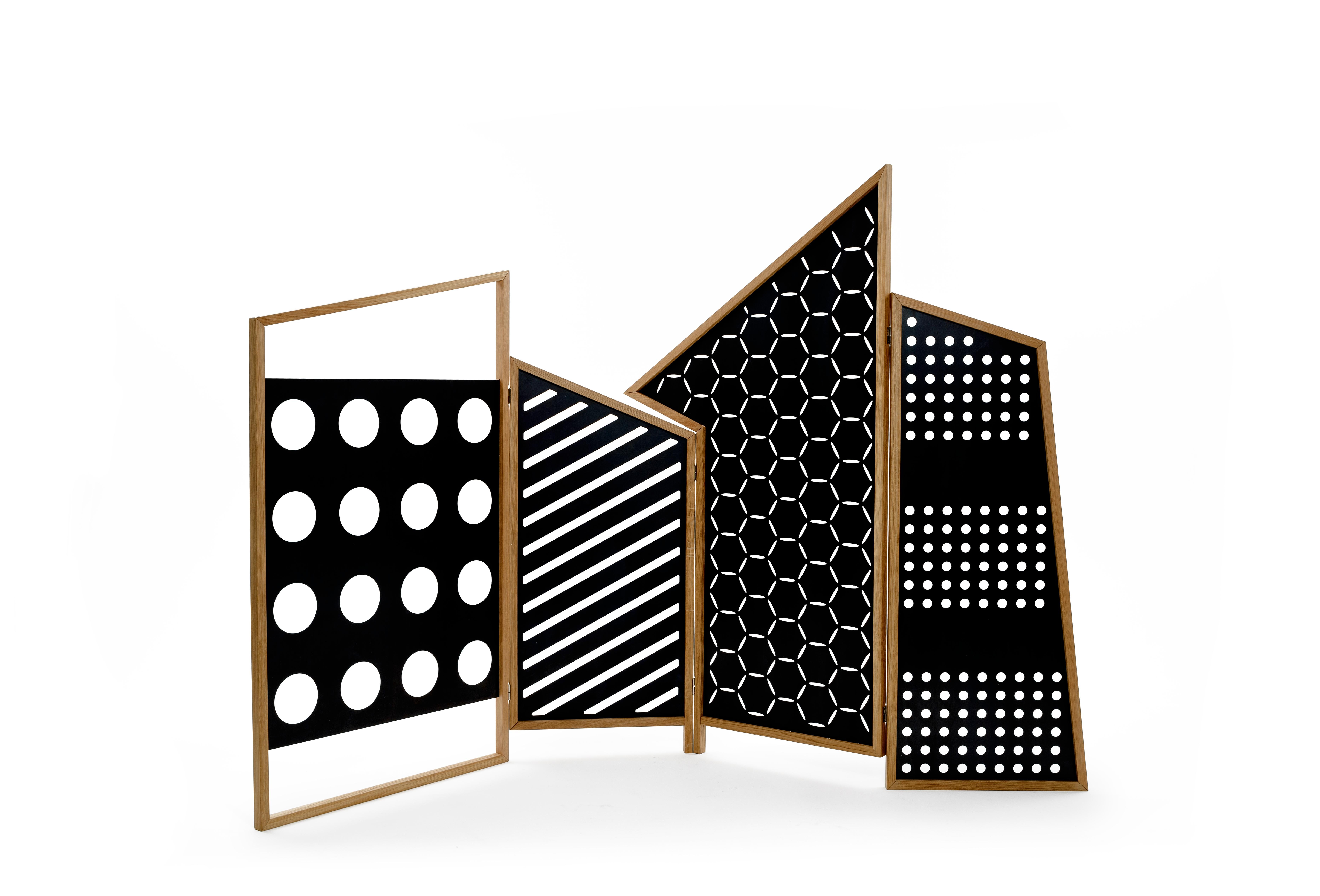 Opto Folding Screen Black Lacquered by Colé Italia with Lorenz + Kaz
Dimensions: H 200, W 300, D 4 cm
Materials: Laser-cut metal panels inside the frame, black anthracite or lacquered in four bright colors orange, green, rose, pale