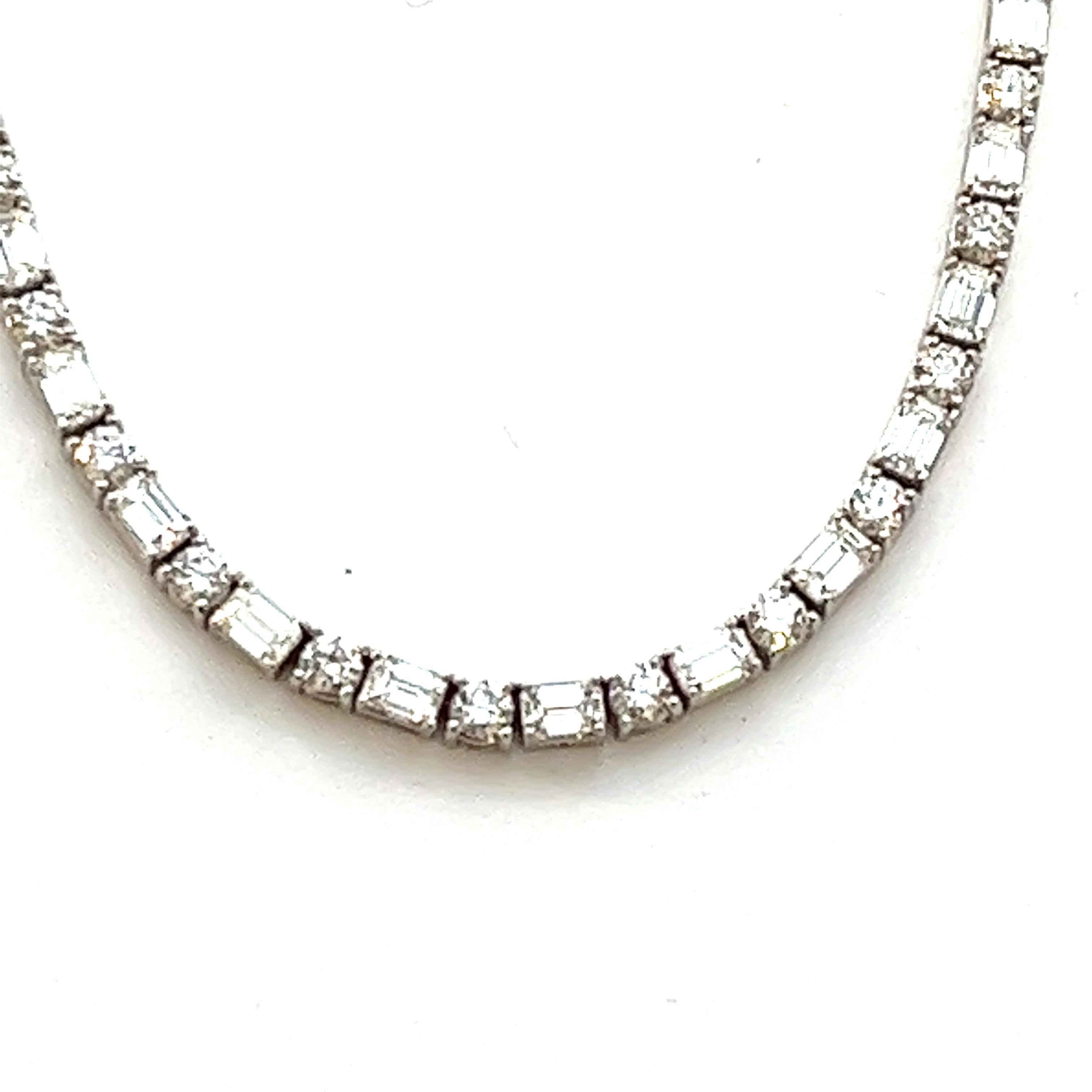 Opulent 17 carats Natural Round and Emerald -Cut Diamonds Riviera Necklace, 18K  4