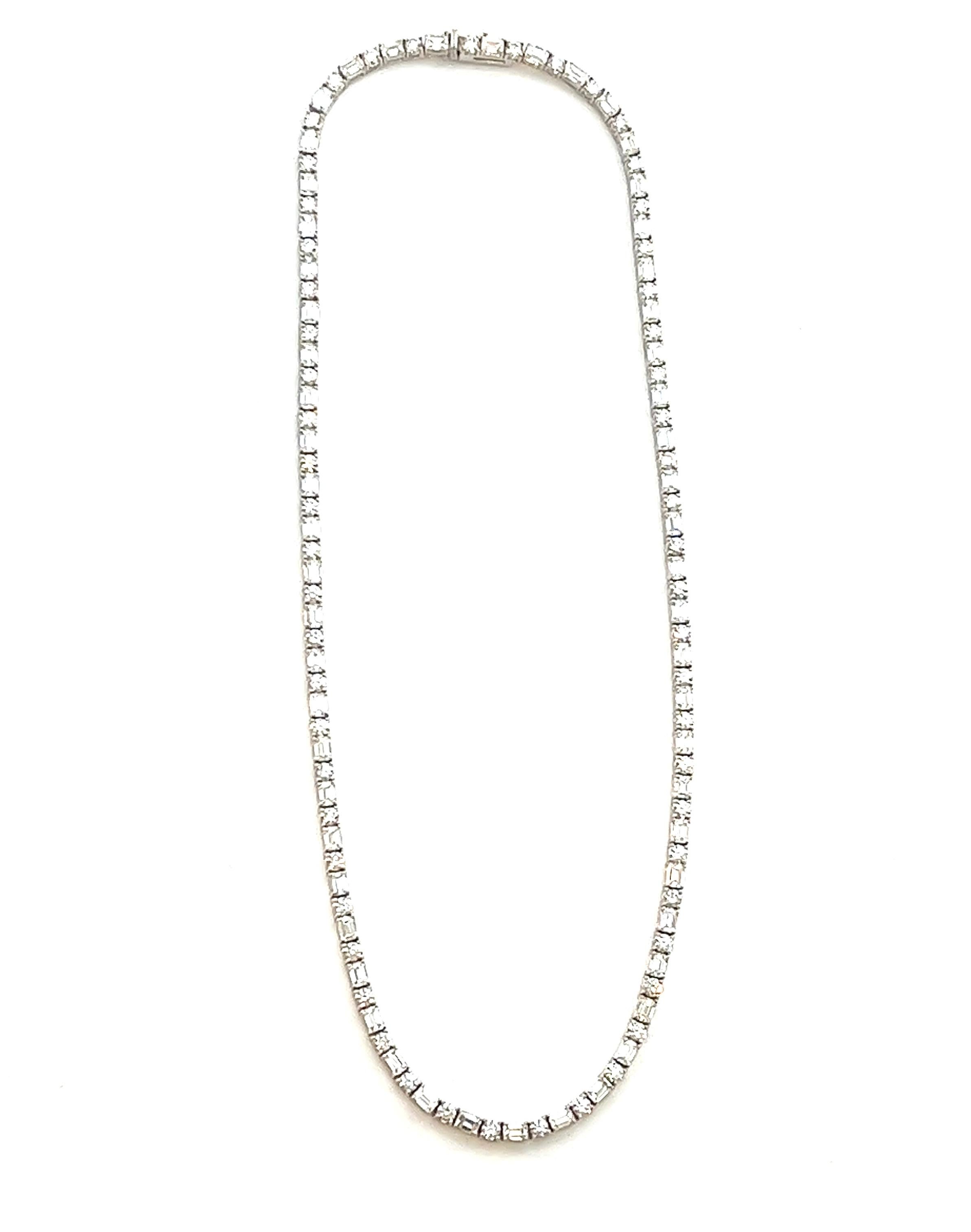 Women's Opulent 17 carats Natural Round and Emerald -Cut Diamonds Riviera Necklace, 18K 