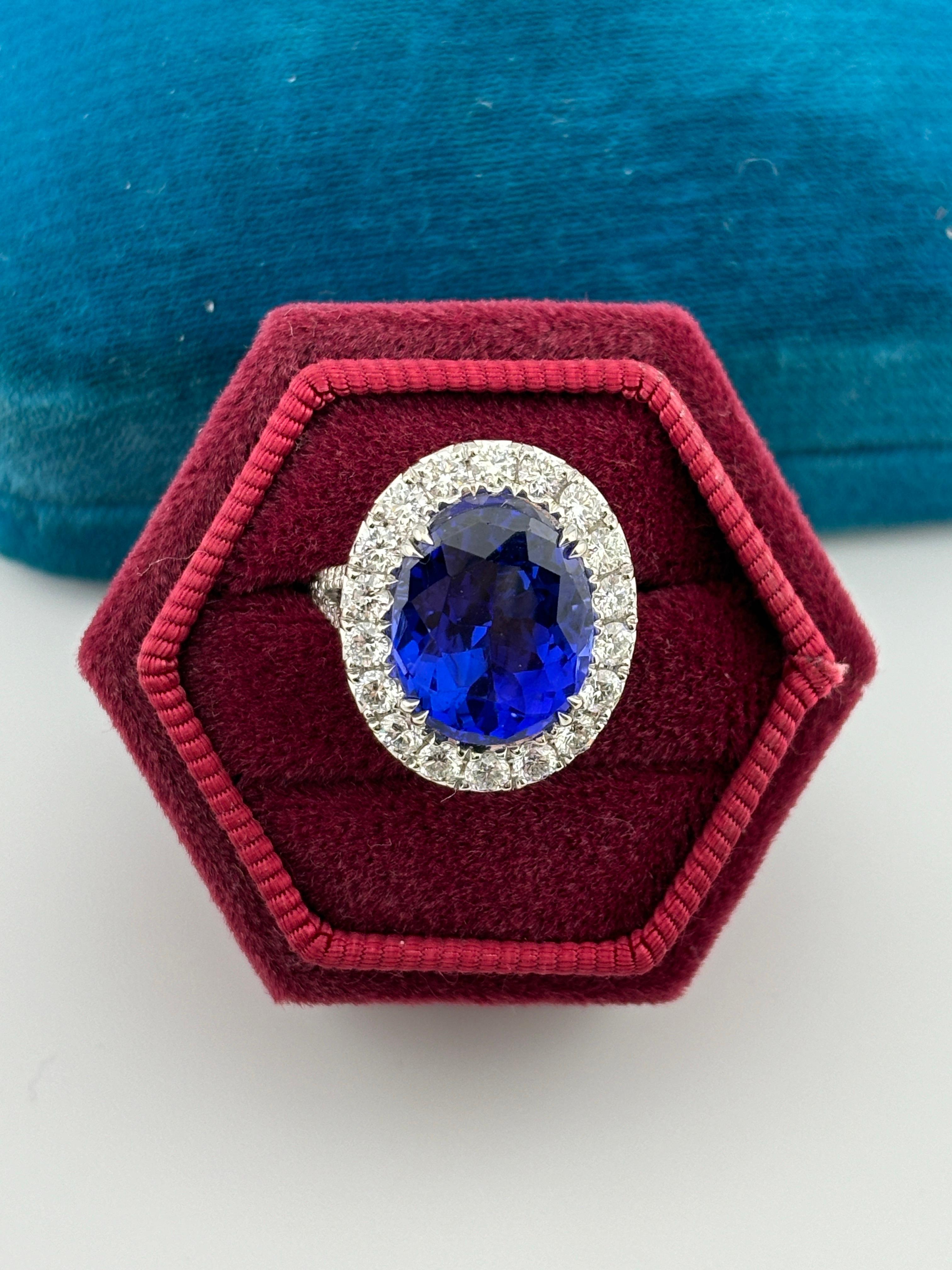 Opulent 18k White Gold Tanzanite & Diamond Halo Cocktail Ring For Sale 9