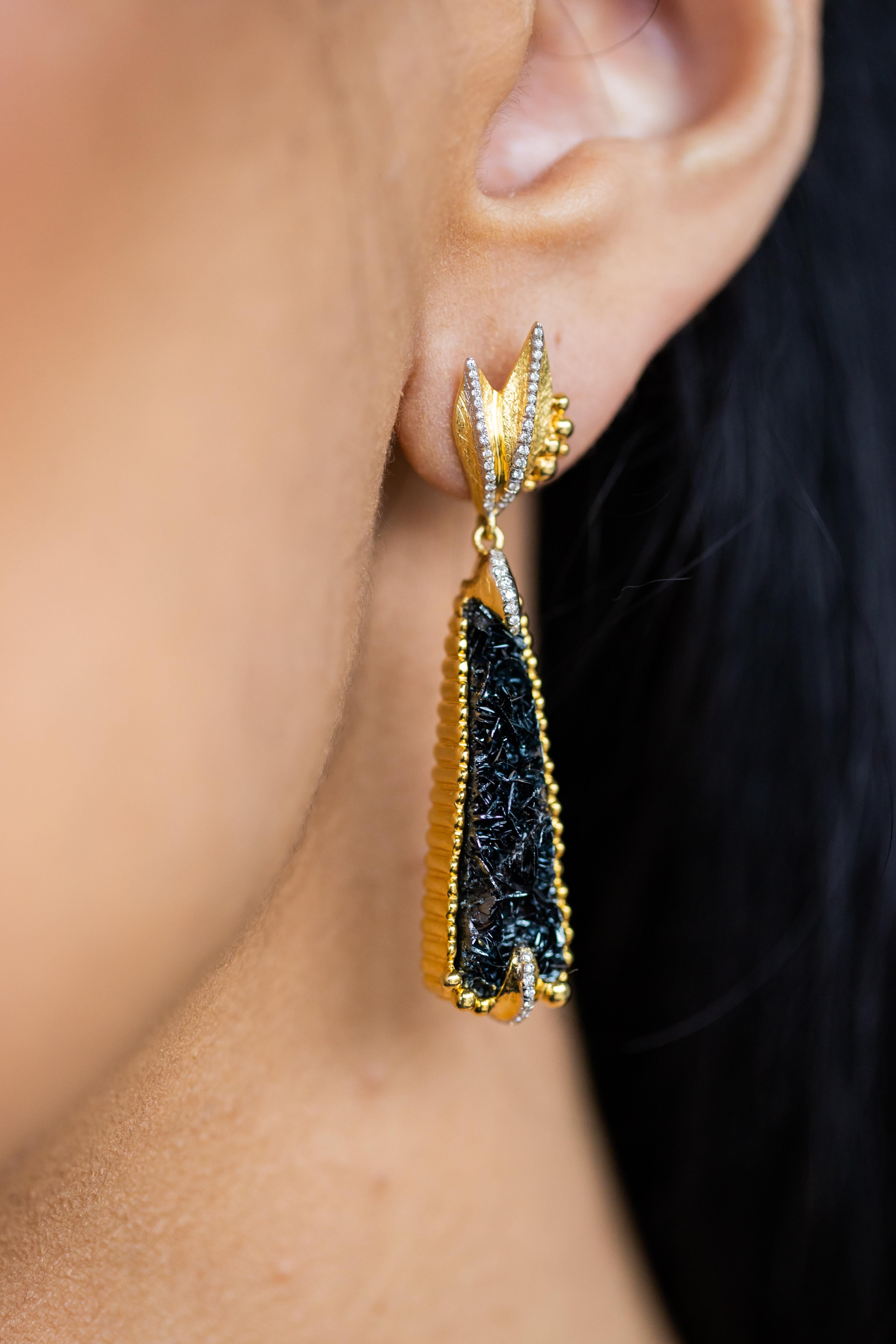Modern Opulent 18K Yellow Gold Earrings with Hematite and Diamonds by Victor Velyan For Sale