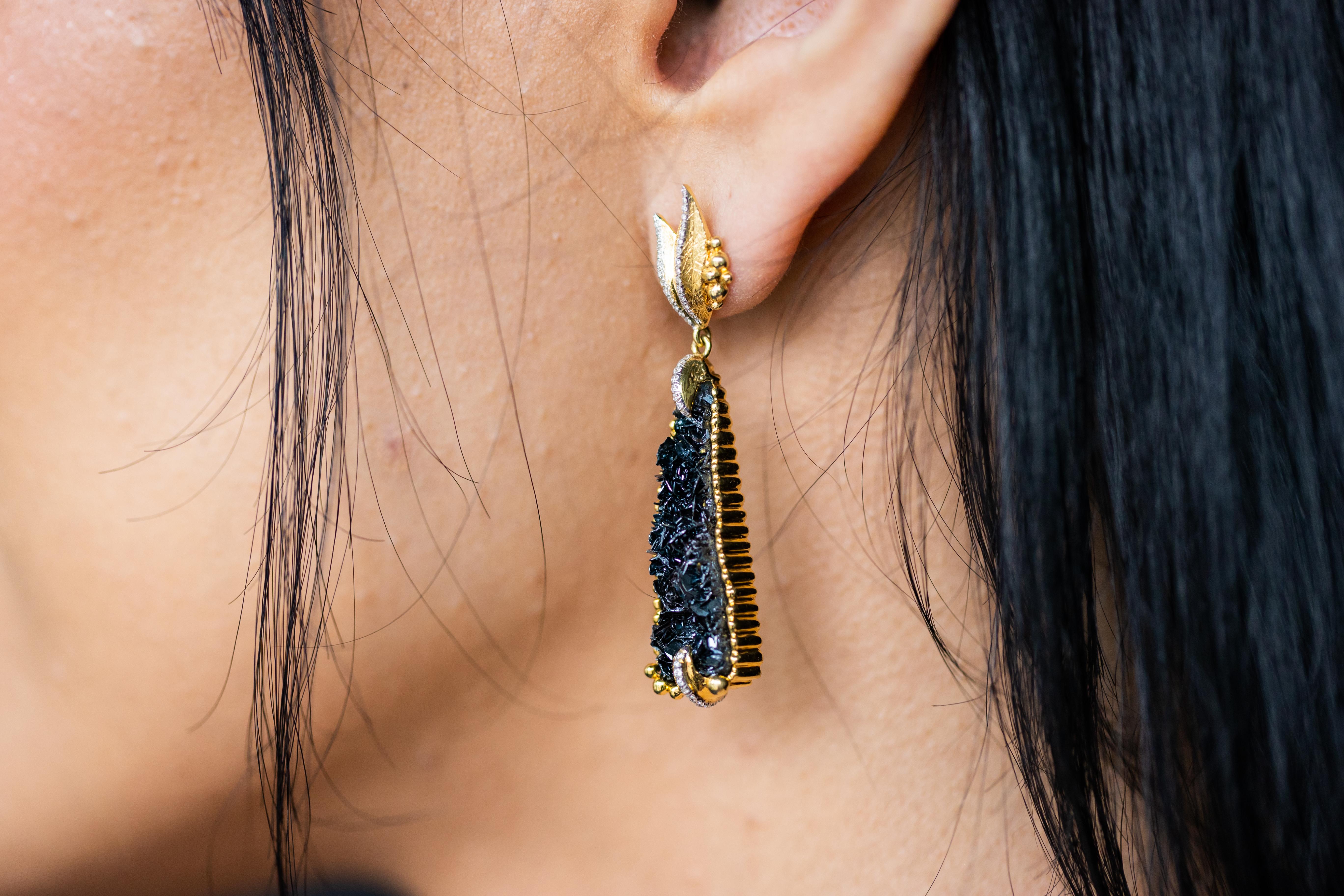 Uncut Opulent 18K Yellow Gold Earrings with Hematite and Diamonds by Victor Velyan For Sale