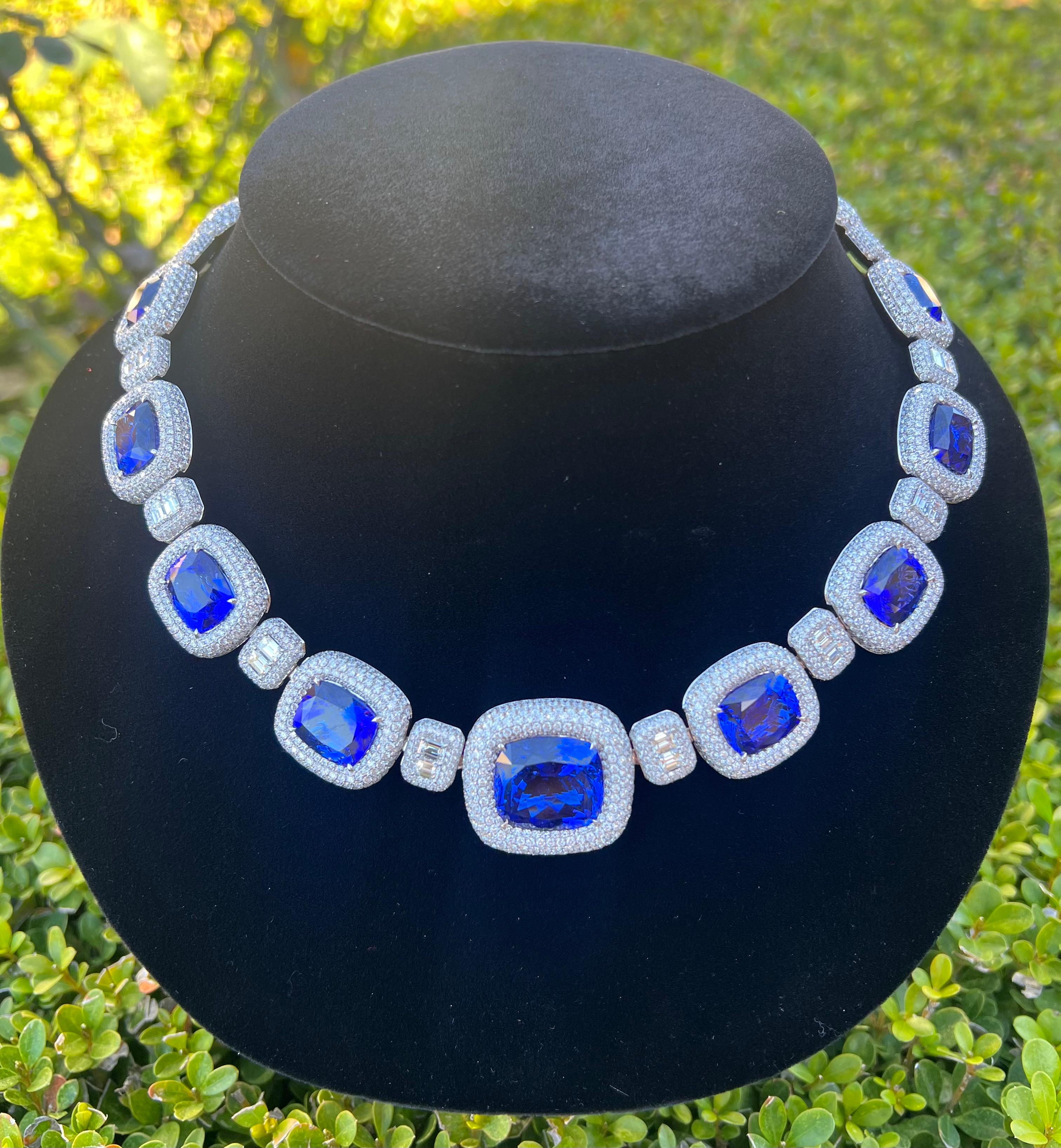 Opulent 211 Carat AAAA Intense Blue Tanzanite and Diamond 18 Karat Gold Necklace 8