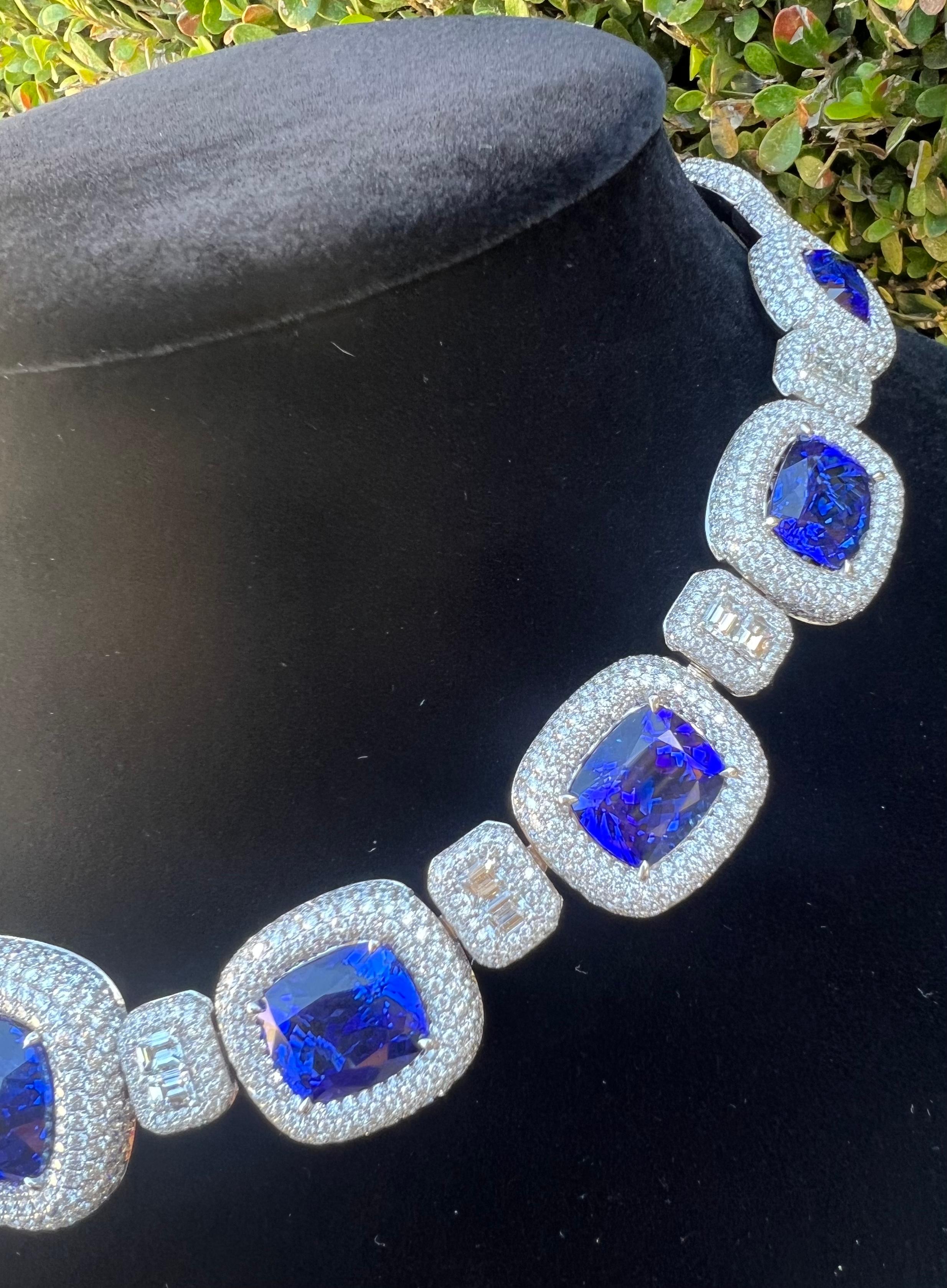 Opulent 211 Carat AAAA Intense Blue Tanzanite and Diamond 18 Karat Gold Necklace 2