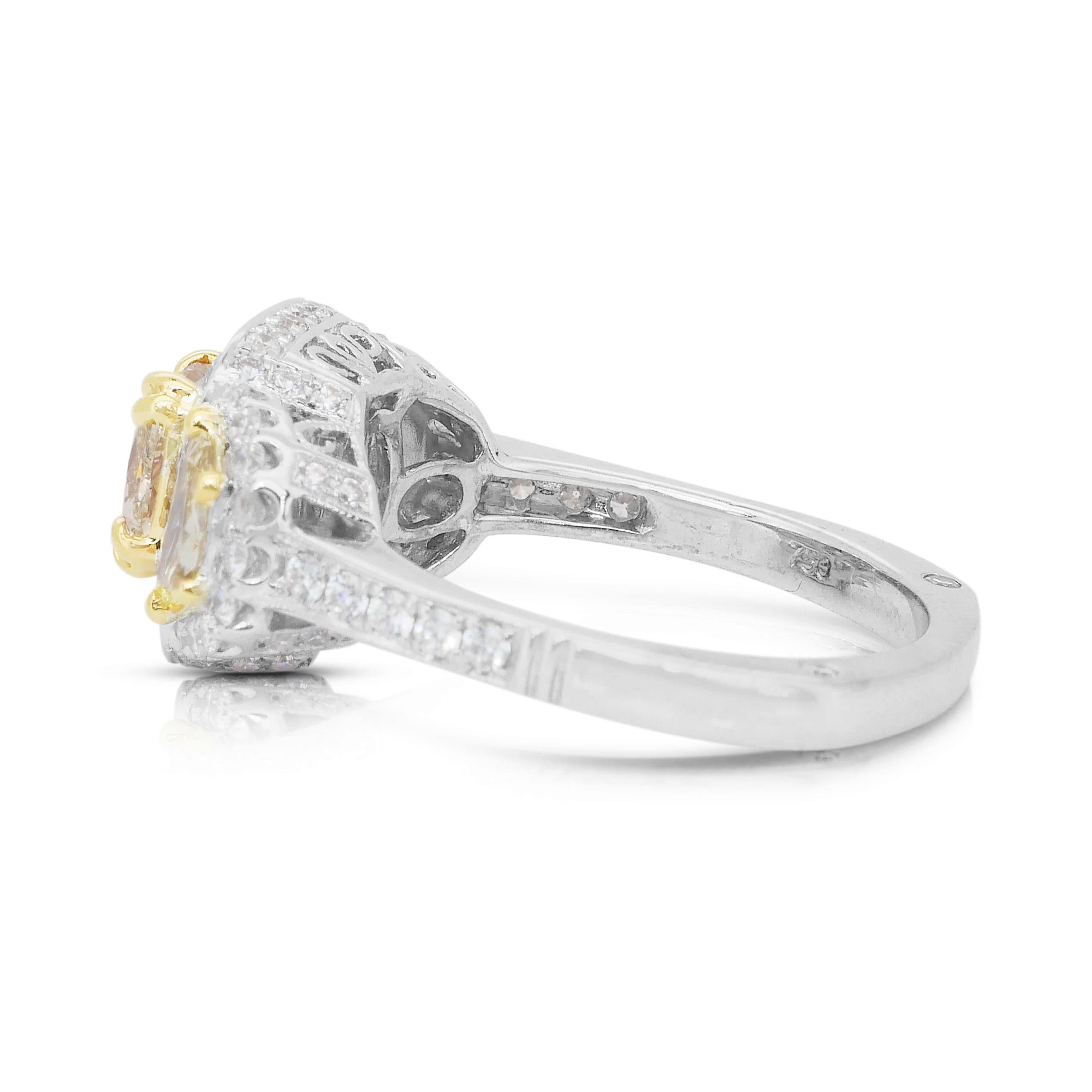 Opulente bague halo de 3,58ct diamants en or jaune et blanc 18k - Certifiée IGI en vente 1
