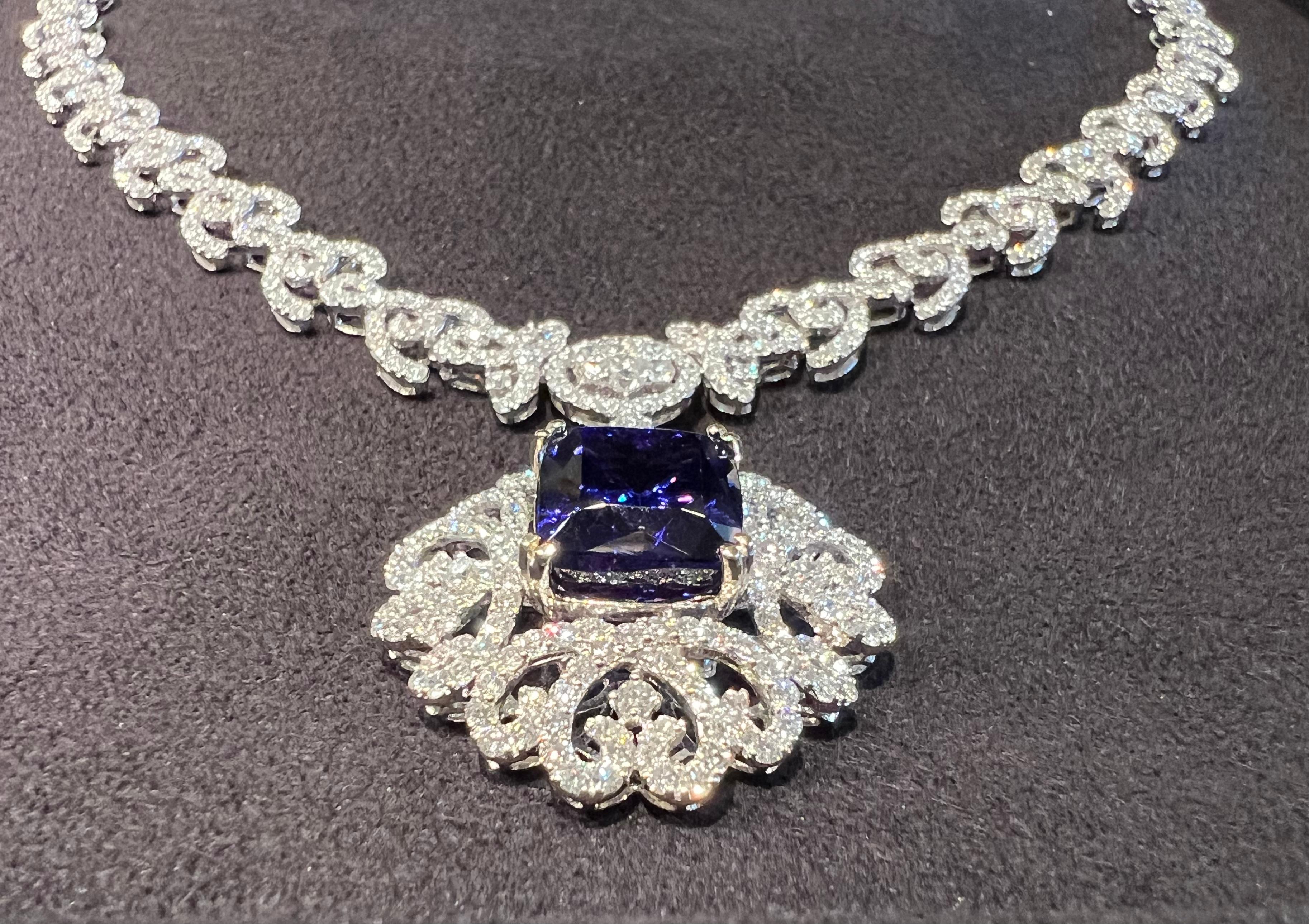 Women's Opulent 43.56 Carat AAAA Intense Blue Tanzanite and Diamond 18K Gold Necklace