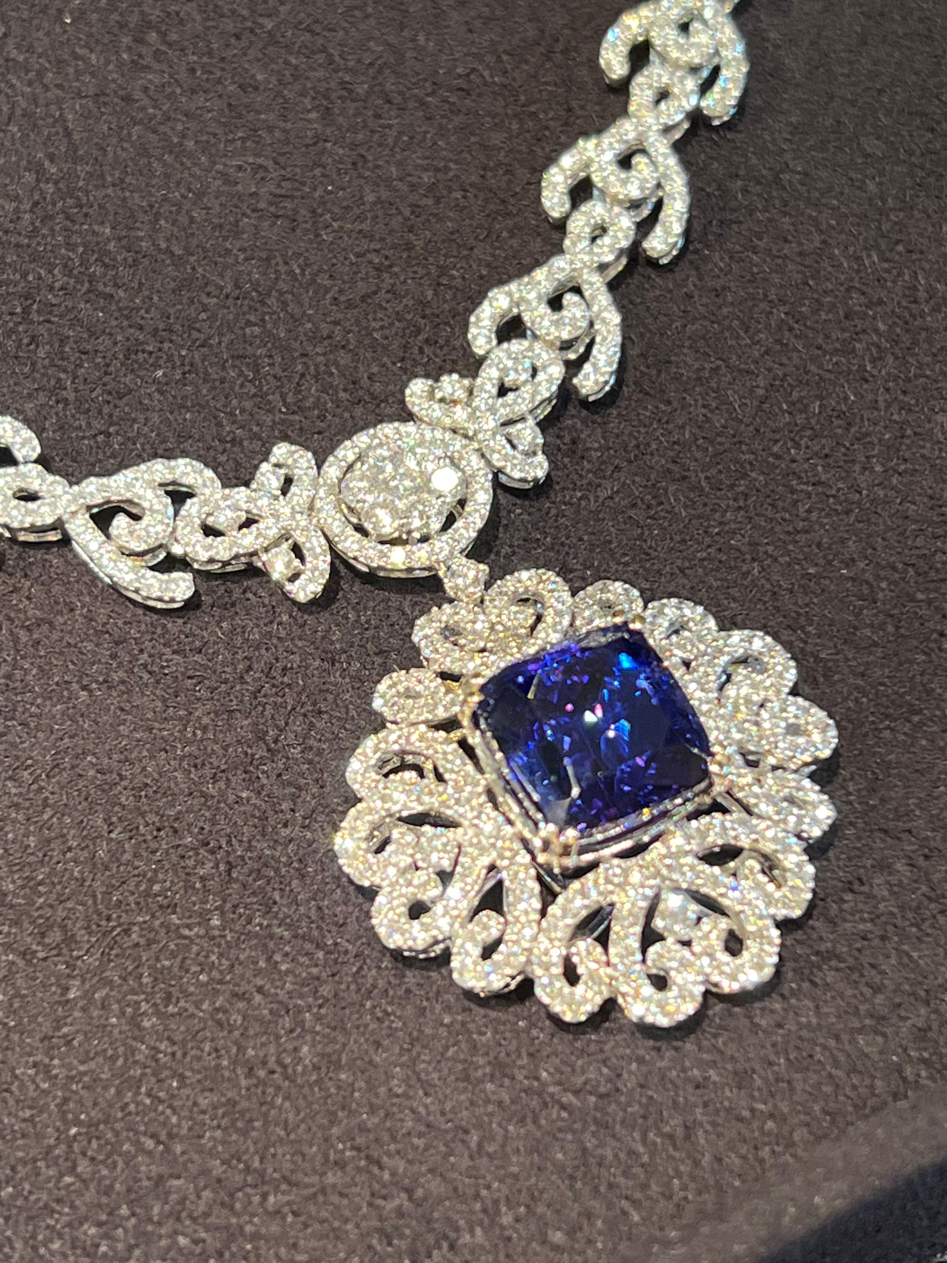 Opulent 43.56 Carat AAAA Intense Blue Tanzanite and Diamond 18K Gold Necklace 1