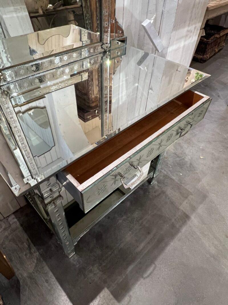 Opulent Art Deco Style Mirror Console-1920s France In Good Condition For Sale In Copenhagen K, DK