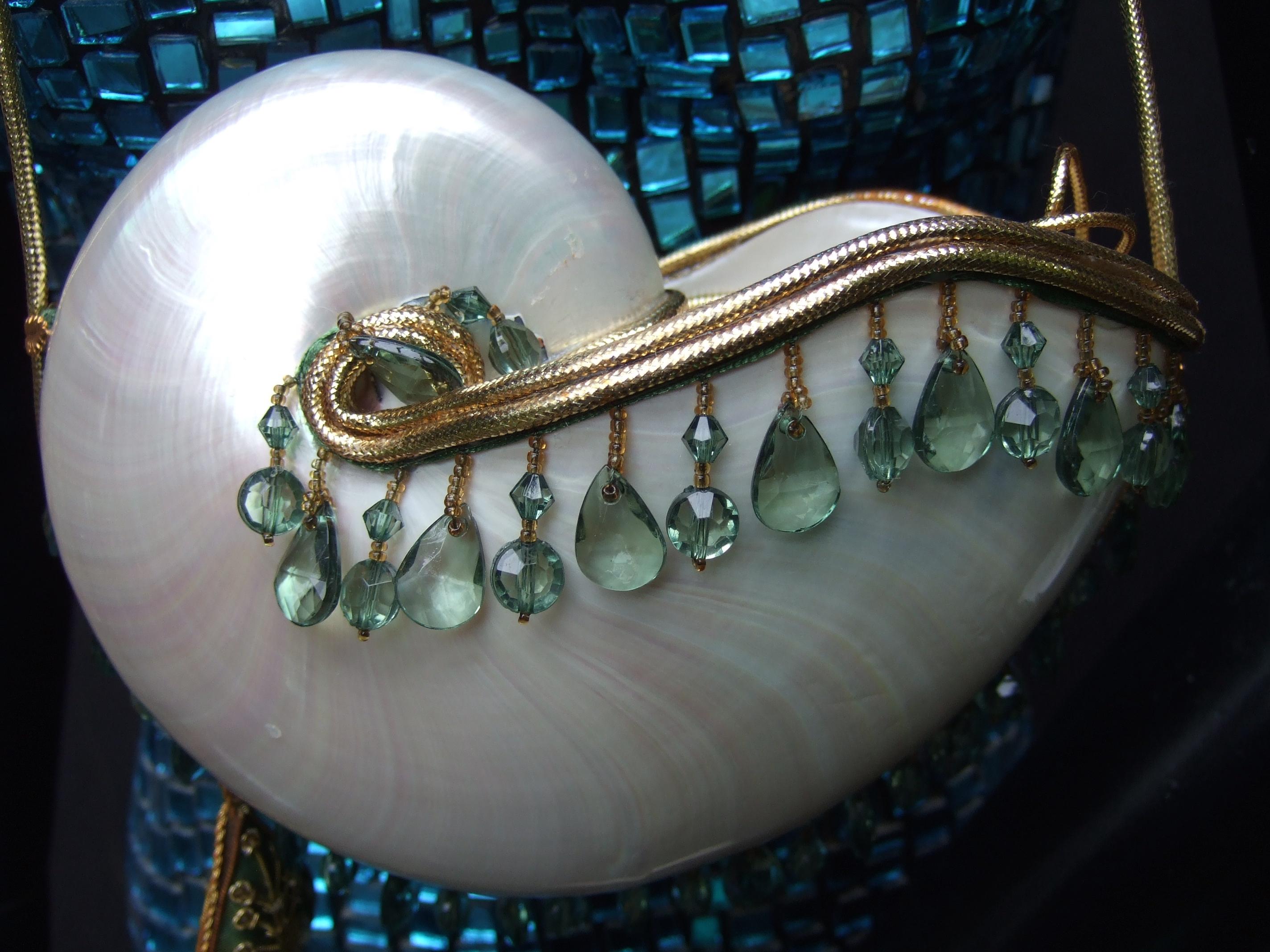 Opulent Artisan Chamber Nautilus Jeweled Shell Evening Bag c 1970s In Good Condition In University City, MO