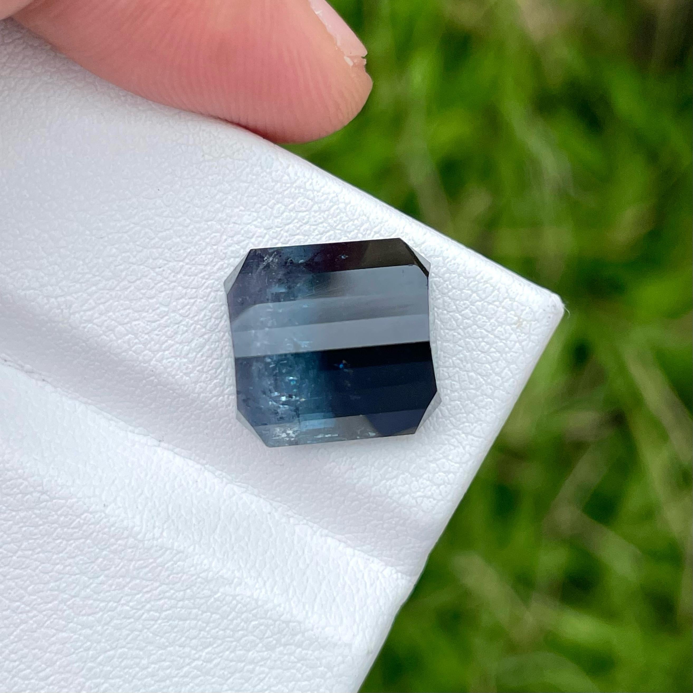 Women's or Men's Opulent Bicolor Rare Tourmaline 11.25 carats Emerald Cut Natural Afghani Gem For Sale